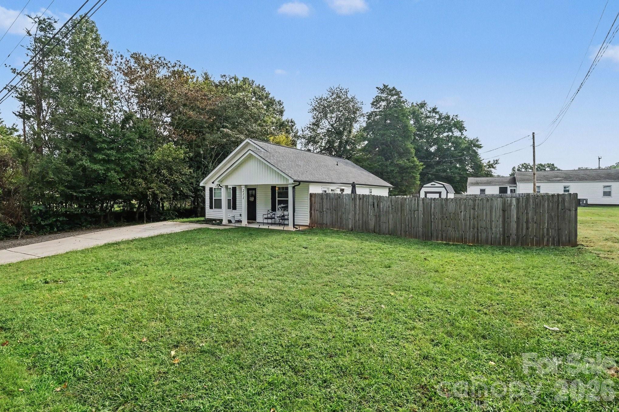 211 Mccurdy Avenue Property Photo 23