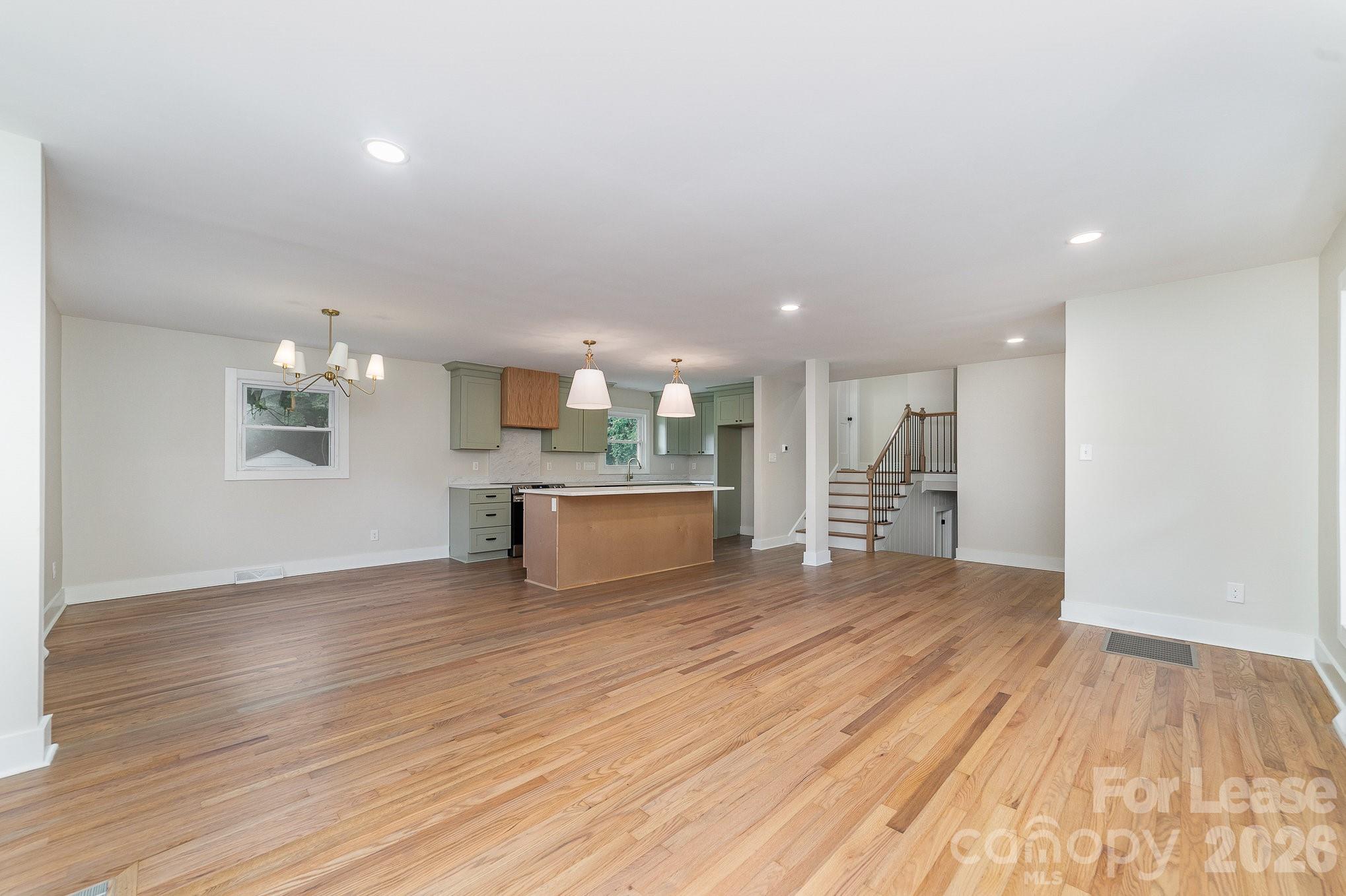 2117 Emerywood Drive Property Photo 4