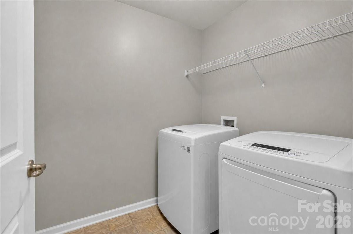 3527 Ettrick Place Property Photo 25