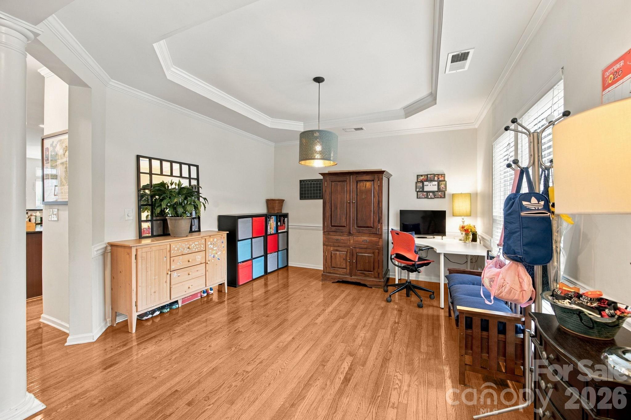 409 Armour Street Property Photo 8
