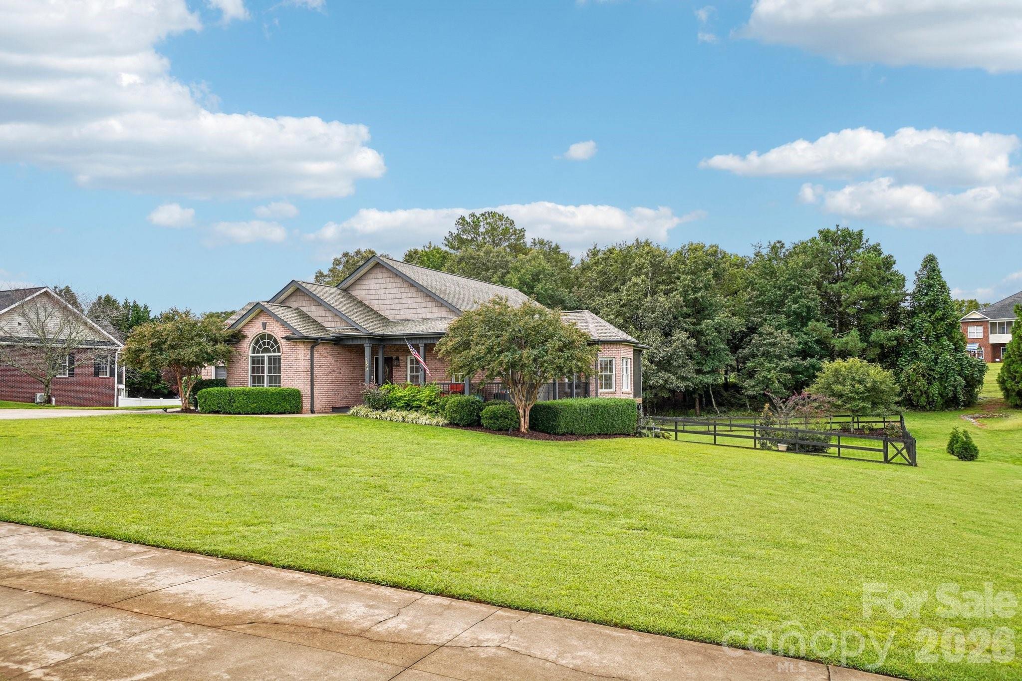 183 Burl Bridges Road Property Photo 2