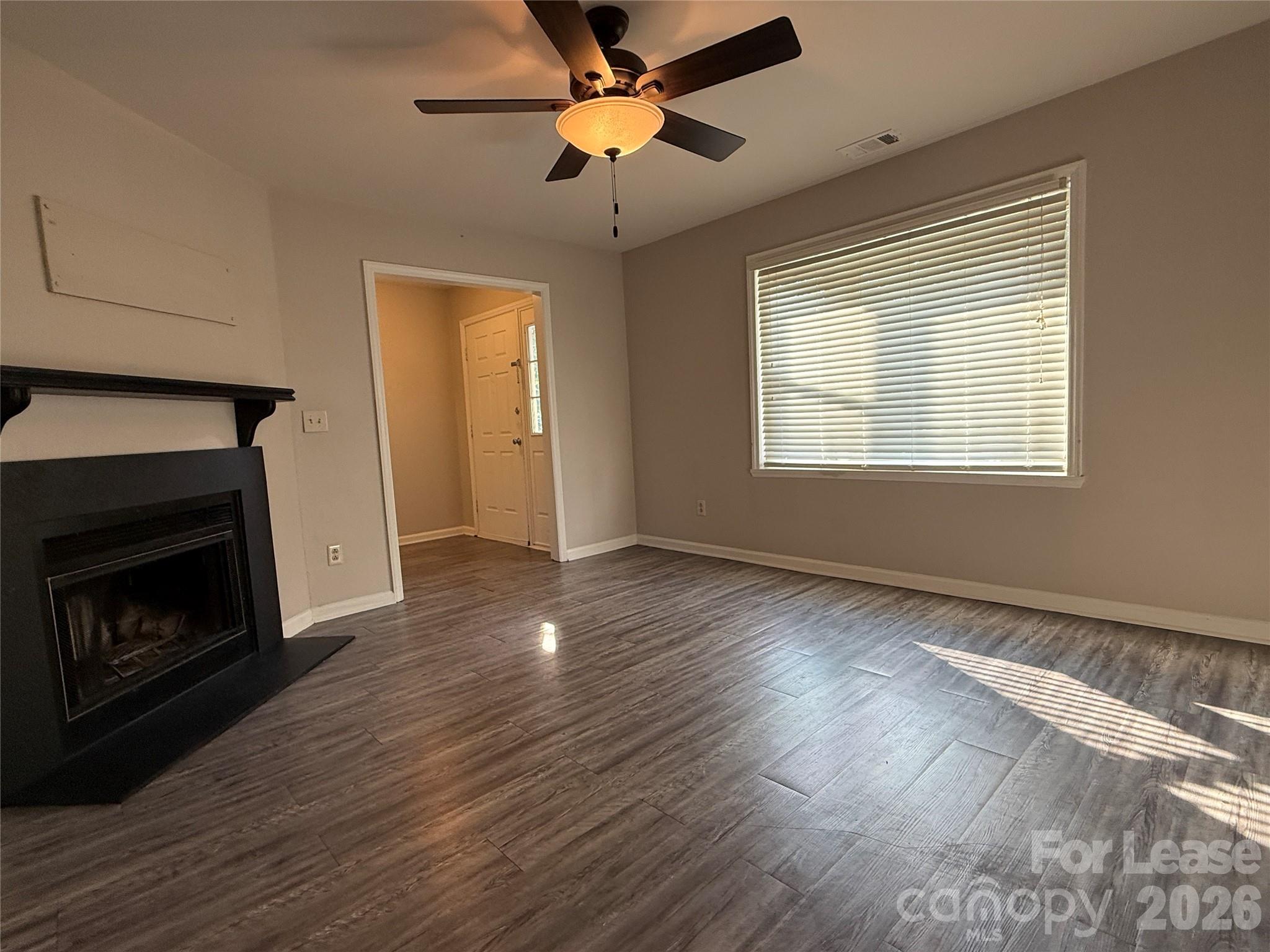 8317 Summerglen Circle Property Photo 5