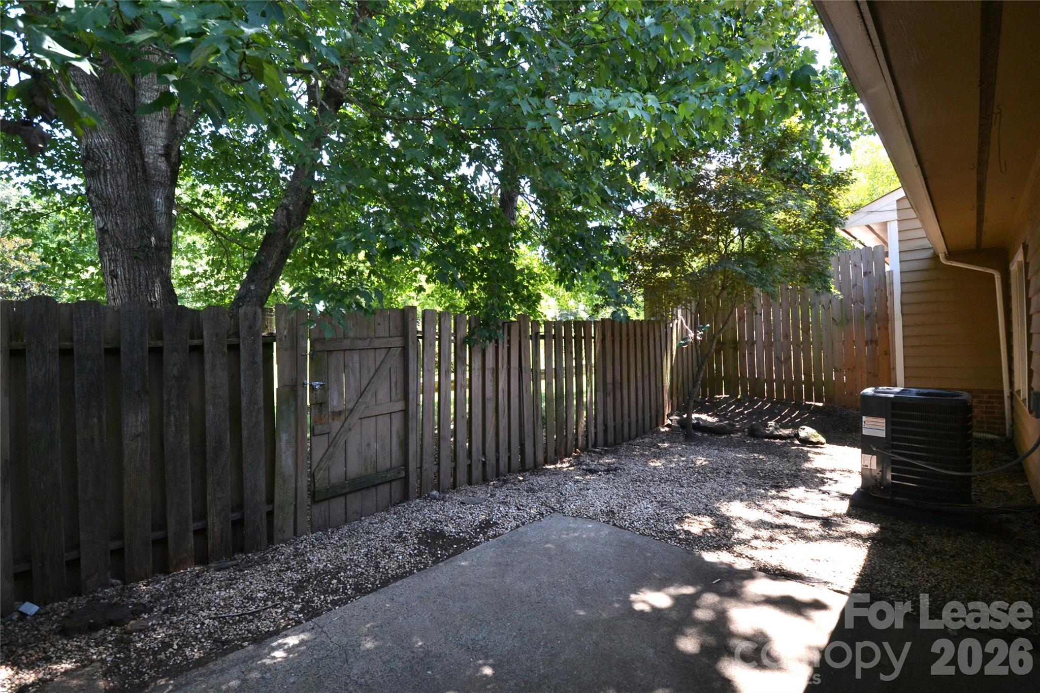 8317 Summerglen Circle Property Photo 30