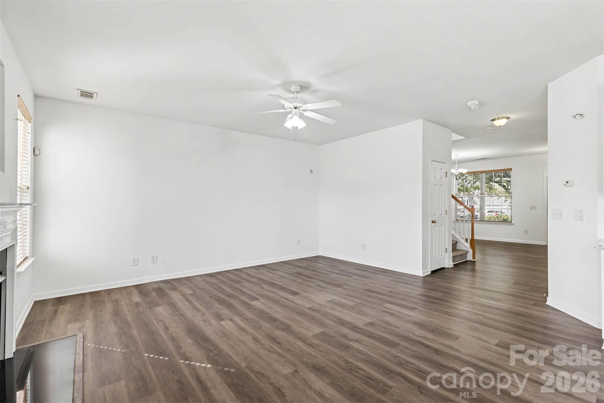 1530 Big Leaf Drive Property Photo 12