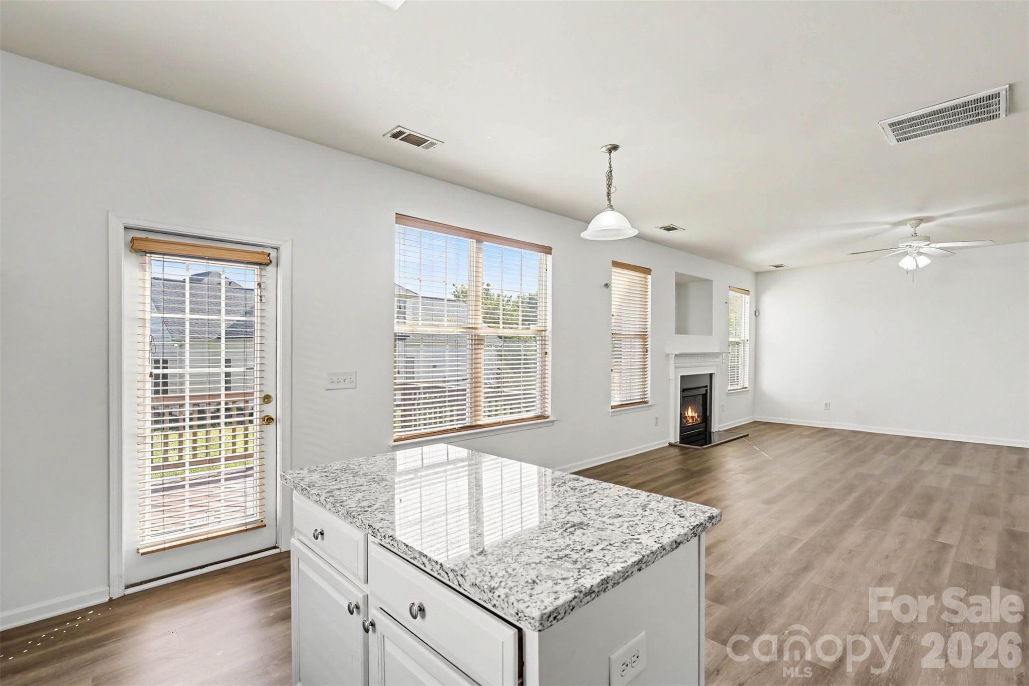 1530 Big Leaf Drive Property Photo 14