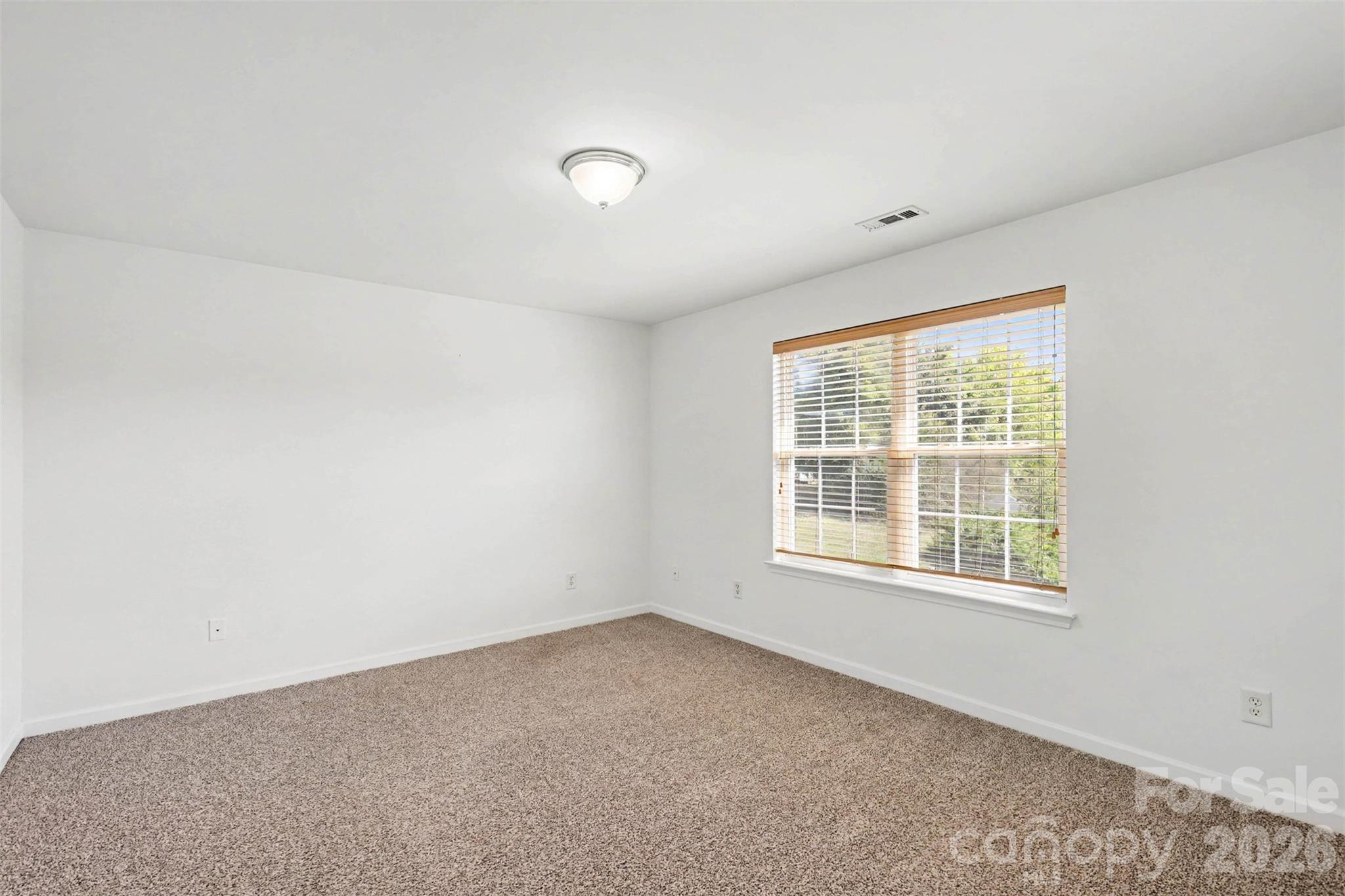1530 Big Leaf Drive Property Photo 26