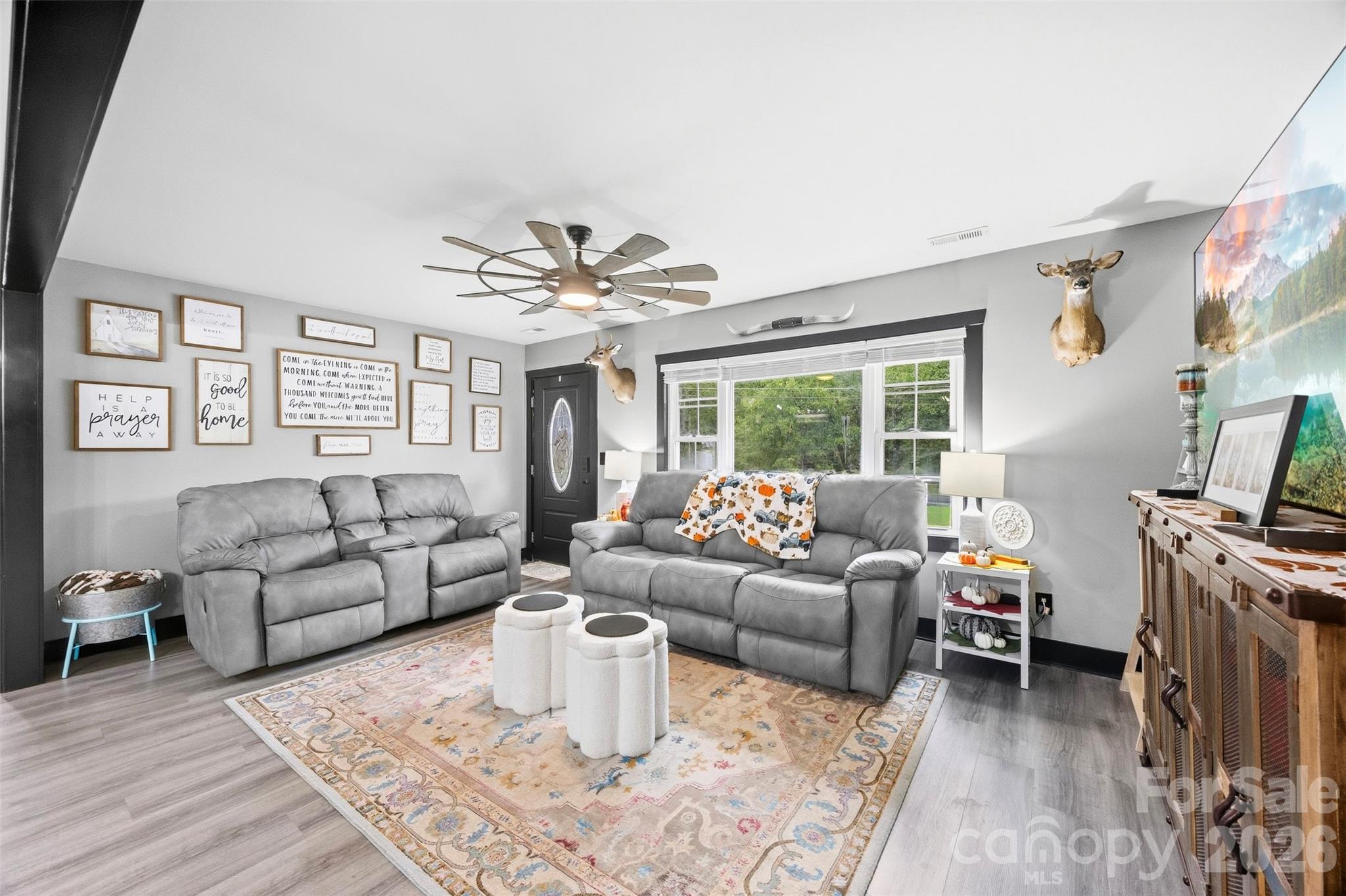 1207 Scenic Drive Property Photo 6