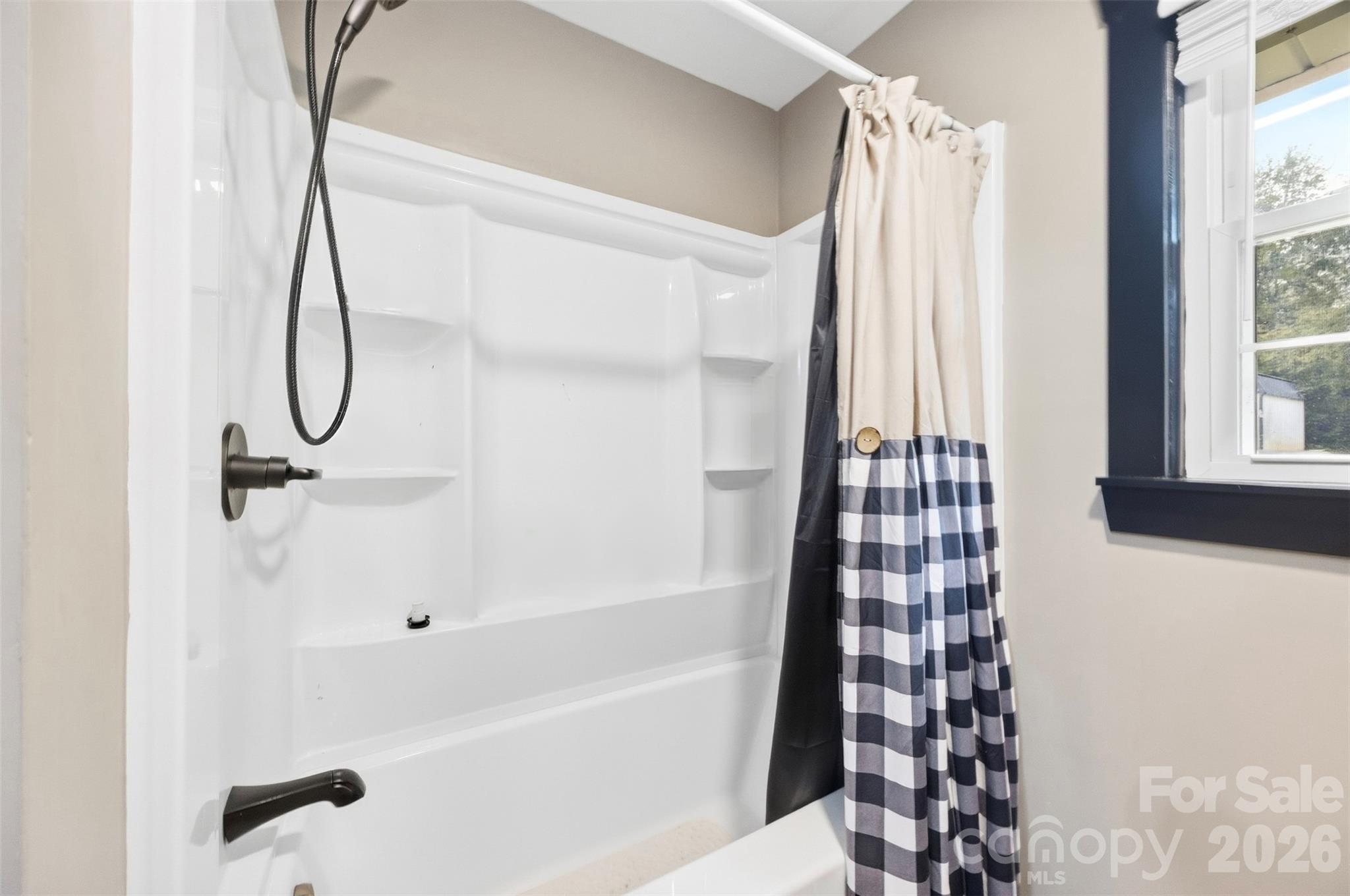 1207 Scenic Drive Property Photo 12