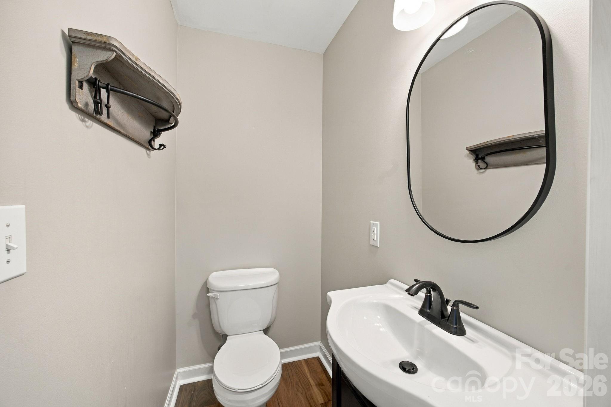 1829 Kenmore Drive Property Photo 18