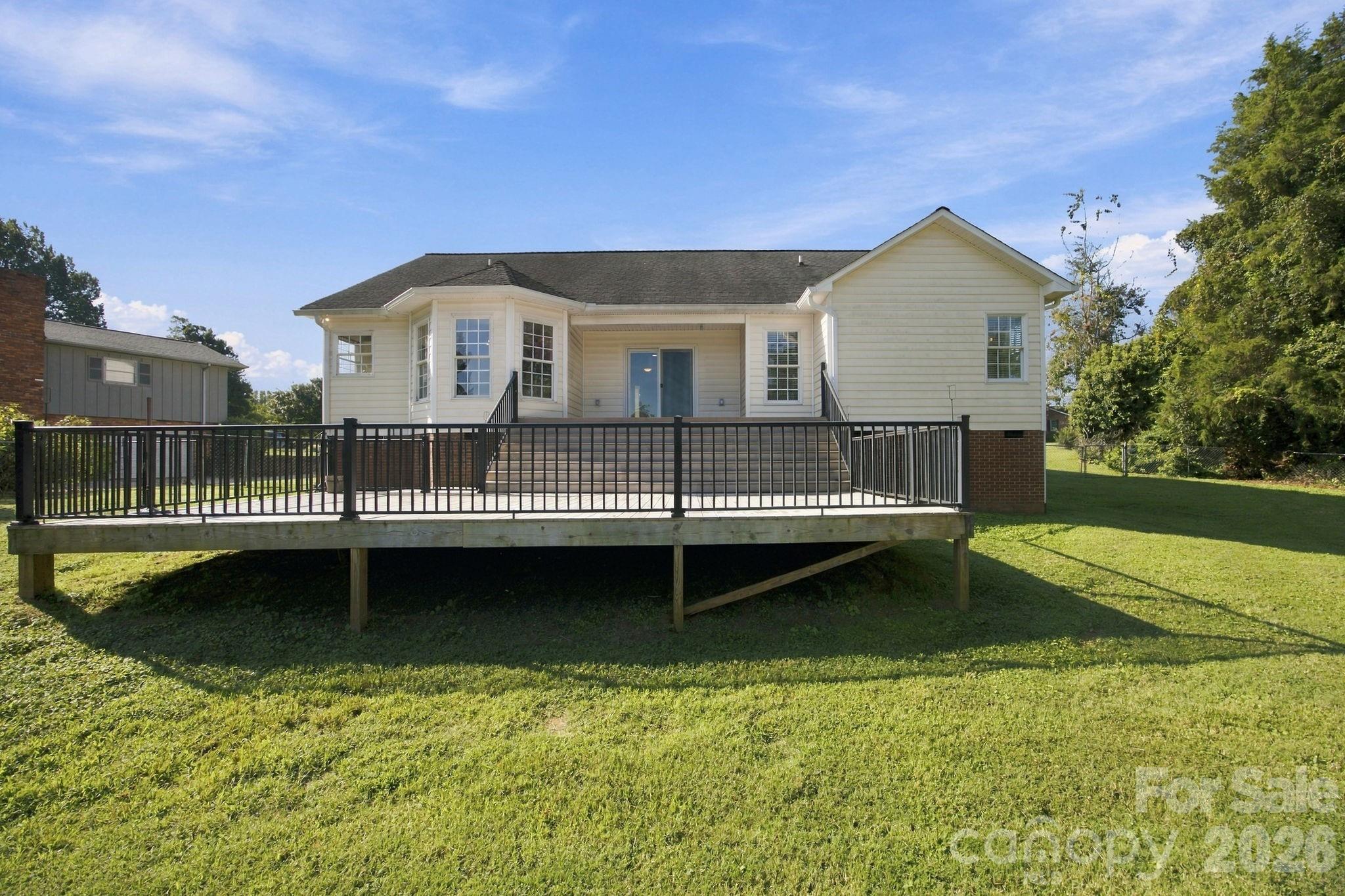 1829 Kenmore Drive Property Photo 34