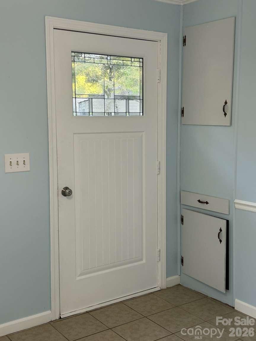 1225 Pinebrook Circle Property Photo 10