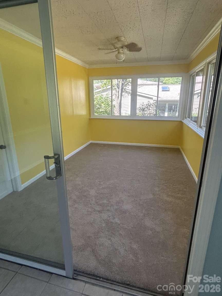 1225 Pinebrook Circle Property Photo 12