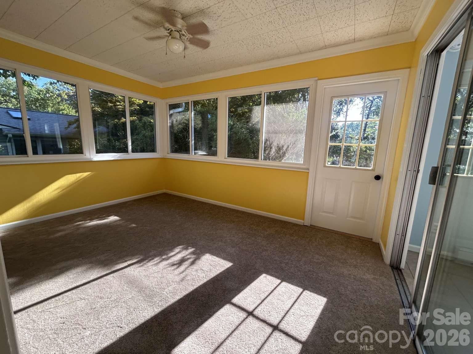 1225 Pinebrook Circle Property Photo 13