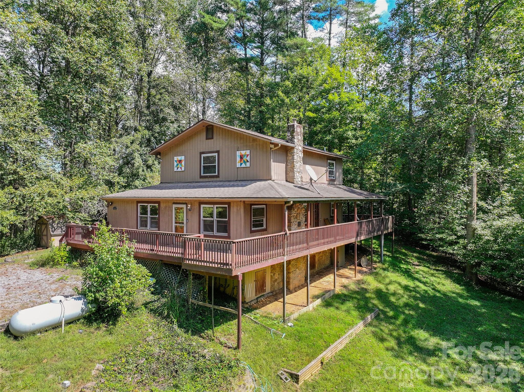 885 Rustic Heights Road Property Photo 1