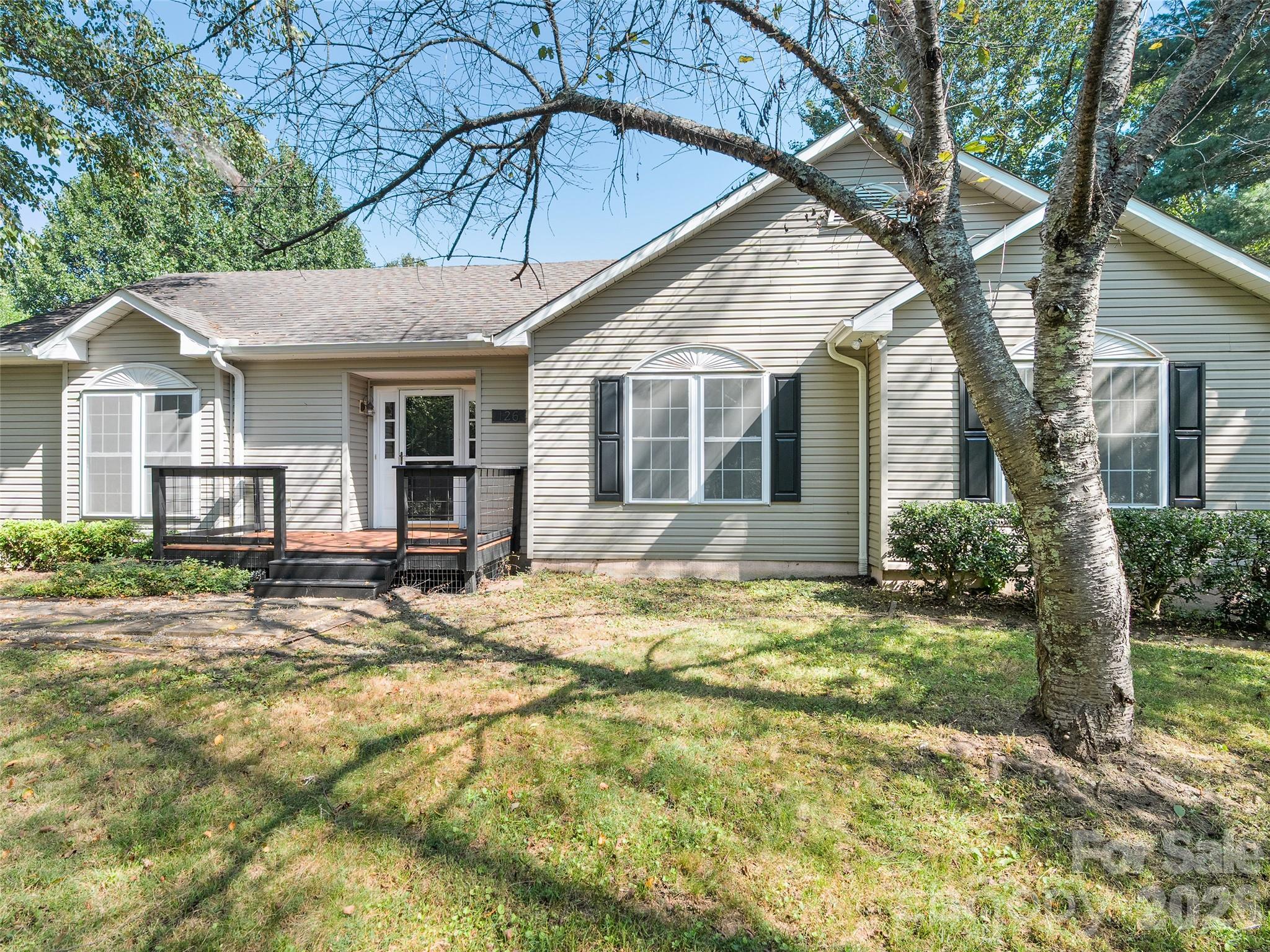 126 Ridgeline Road Property Photo 4