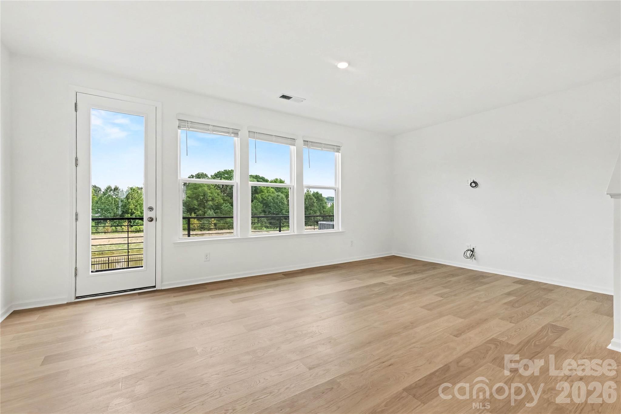 4427011 Property Photo 11