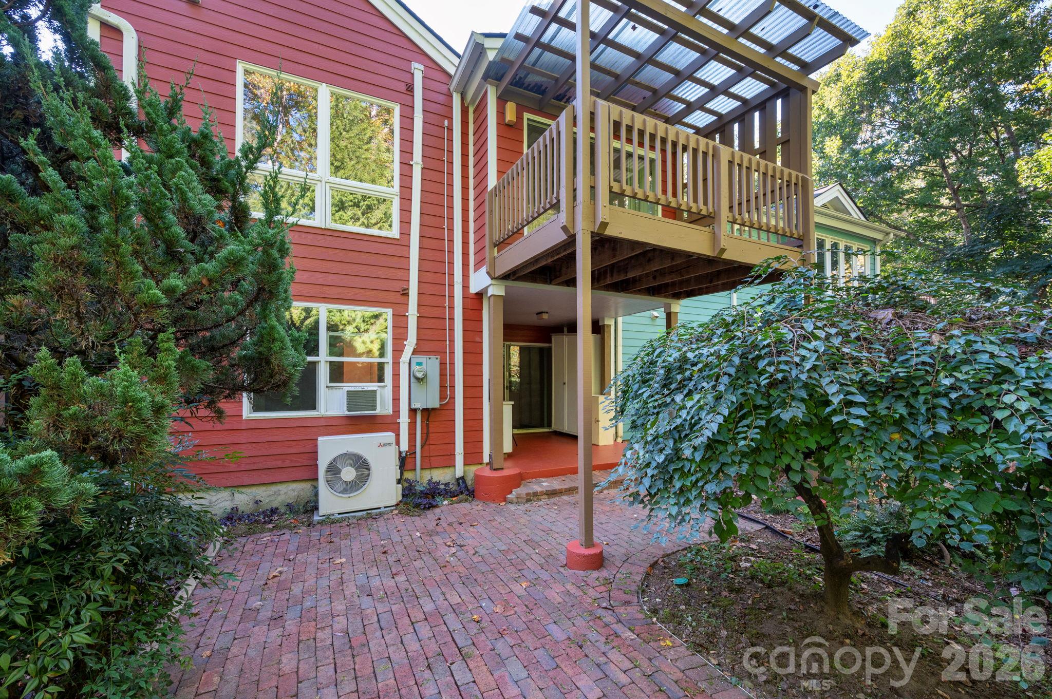 43 Vermont Court A2 Property Photo 4