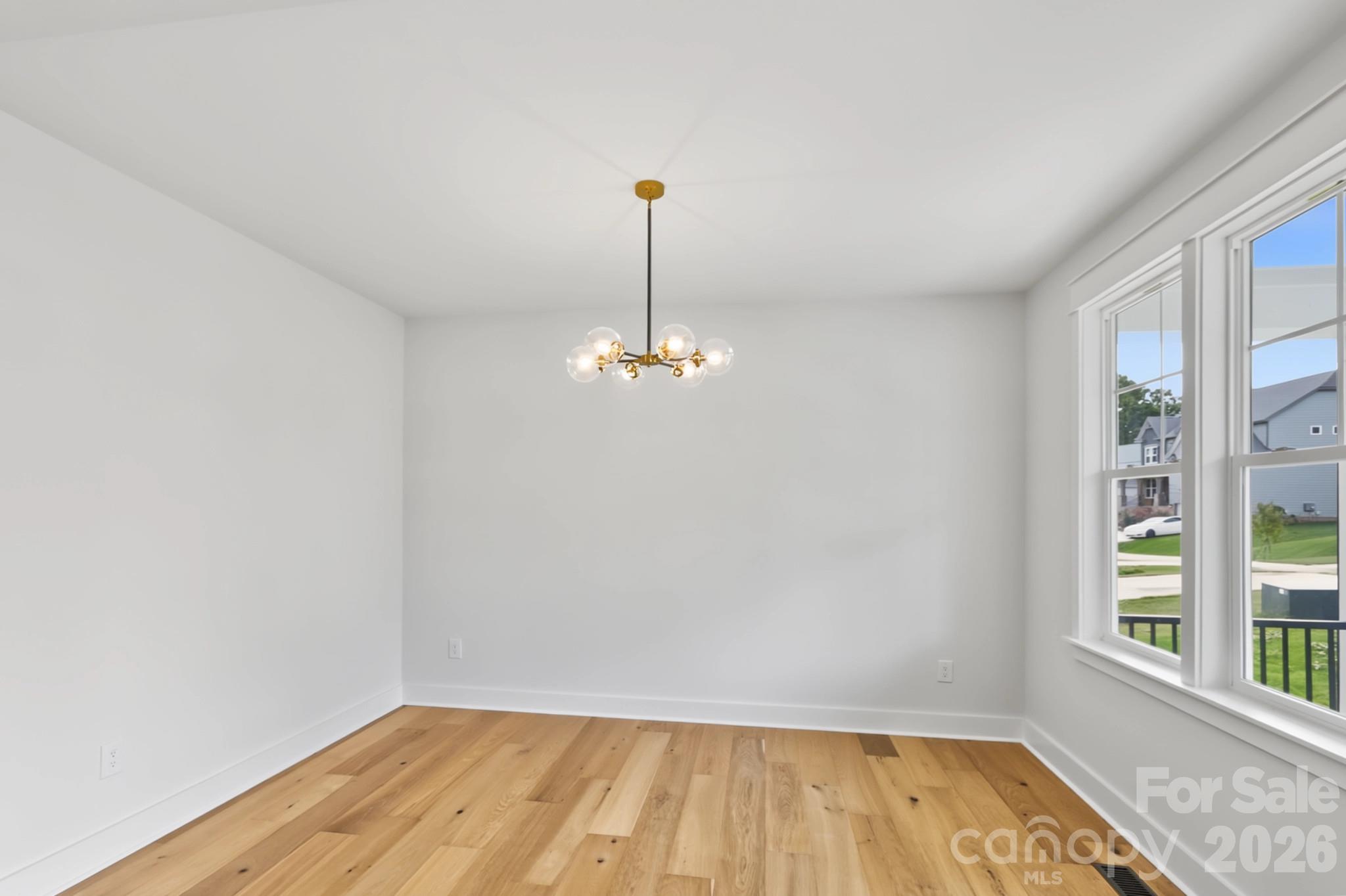 116 Jentri Way Property Photo 4