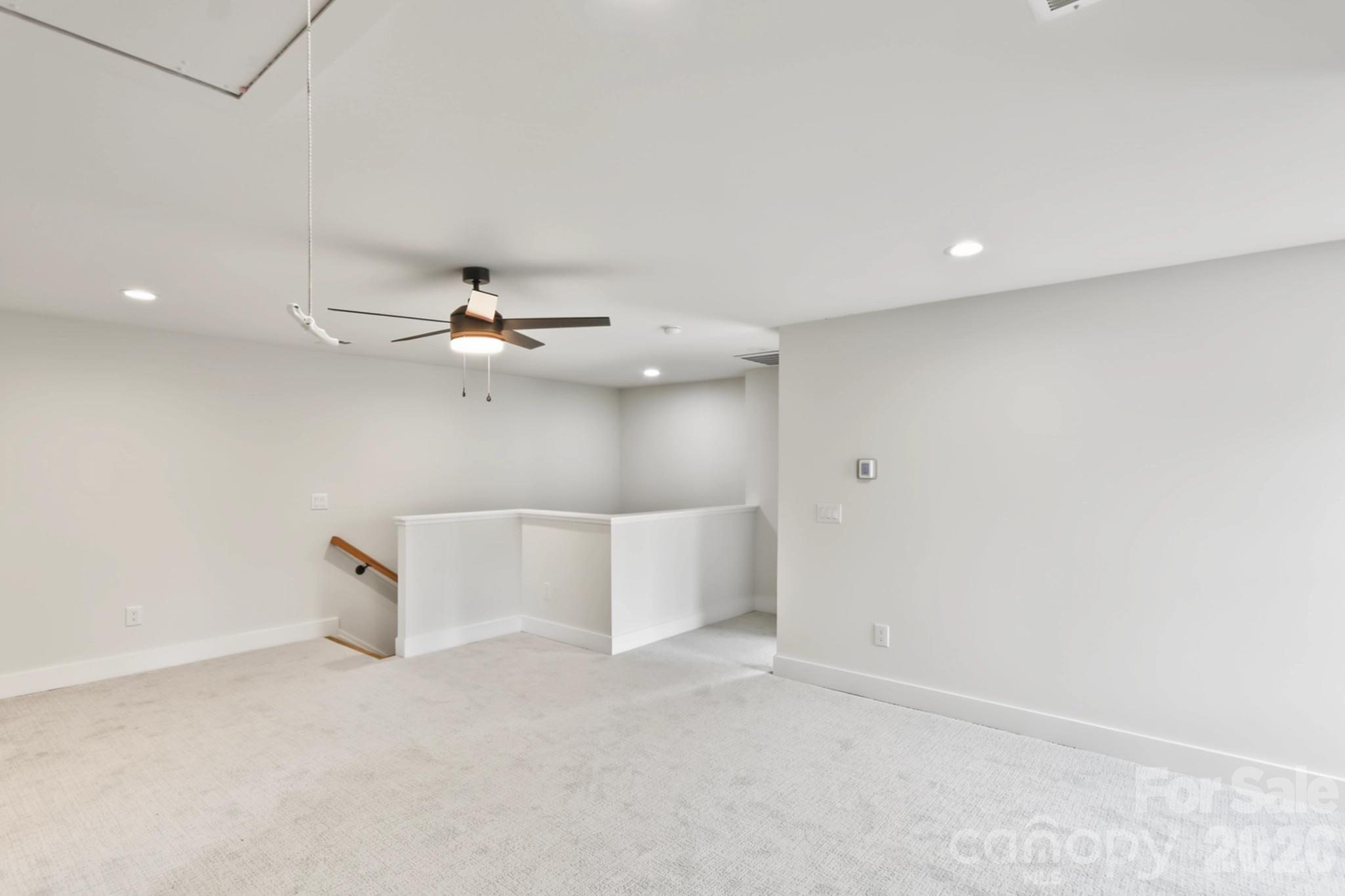 116 Jentri Way Property Photo 33