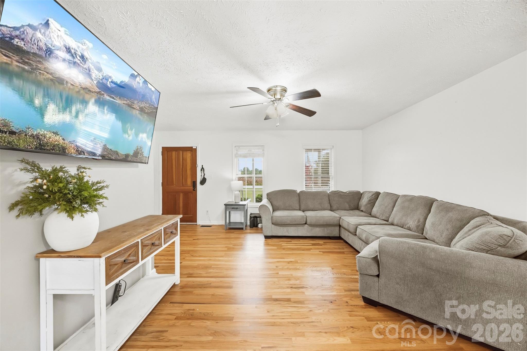 204 Webb Road Property Photo 3