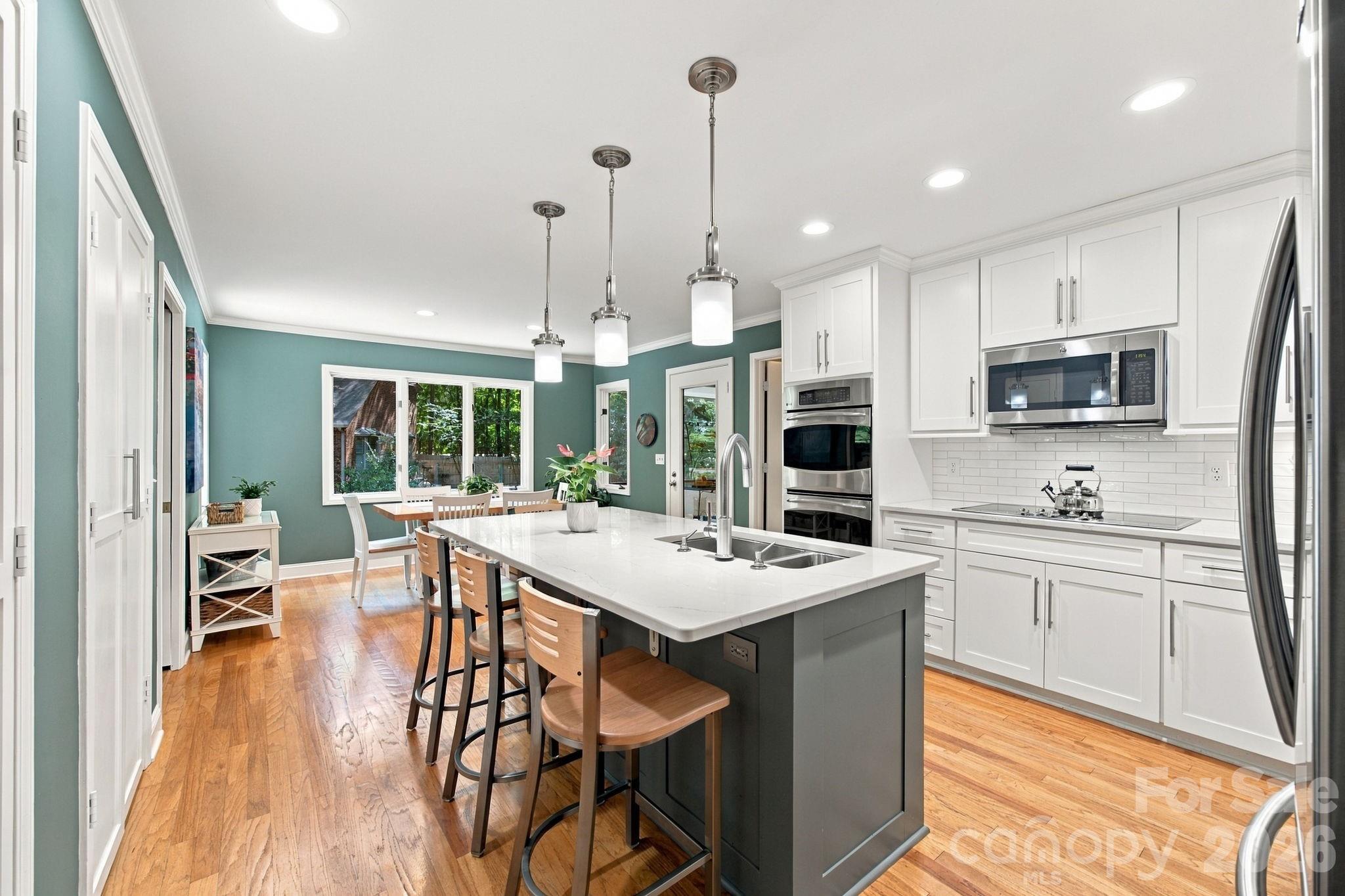 104 Buckingham Place Property Photo 14