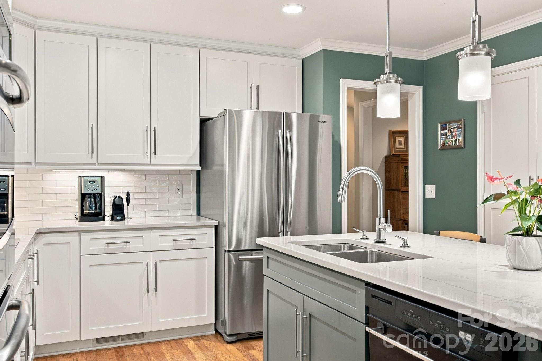 104 Buckingham Place Property Photo 18