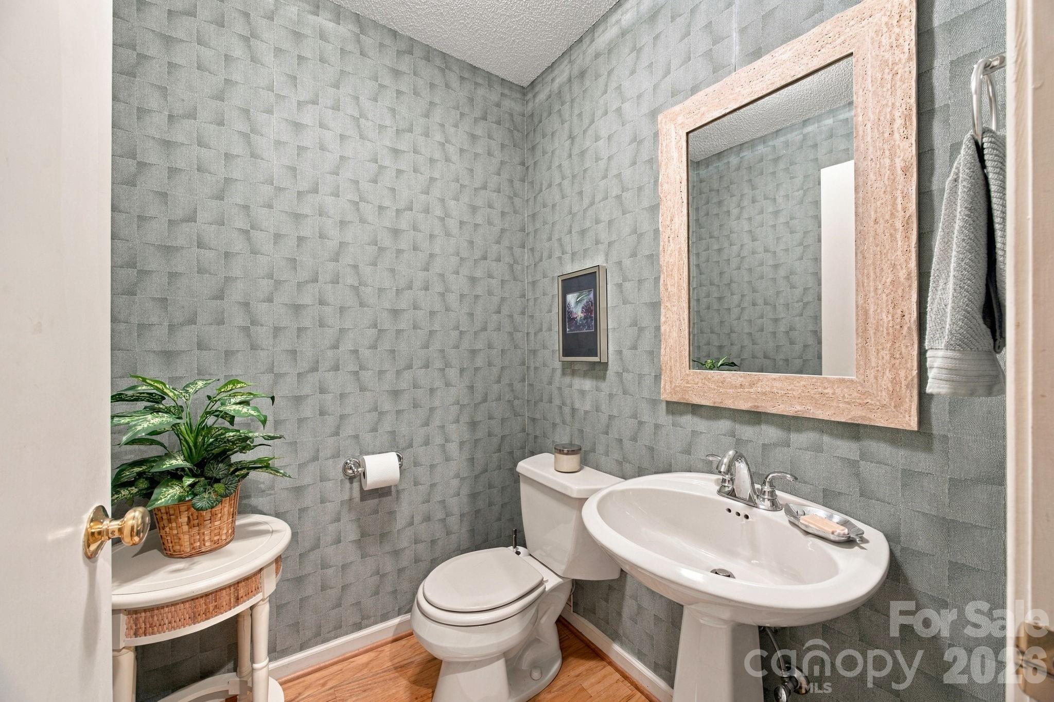 104 Buckingham Place Property Photo 27