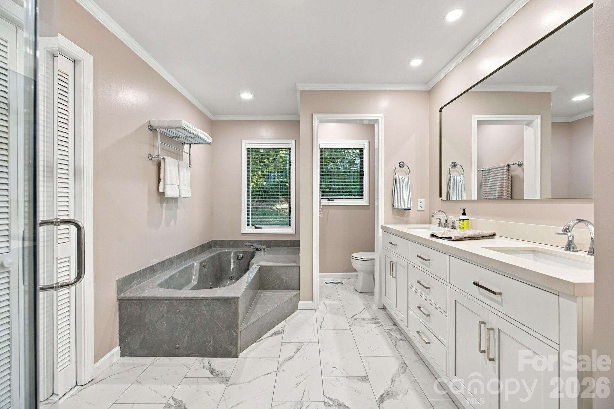 104 Buckingham Place Property Photo 34
