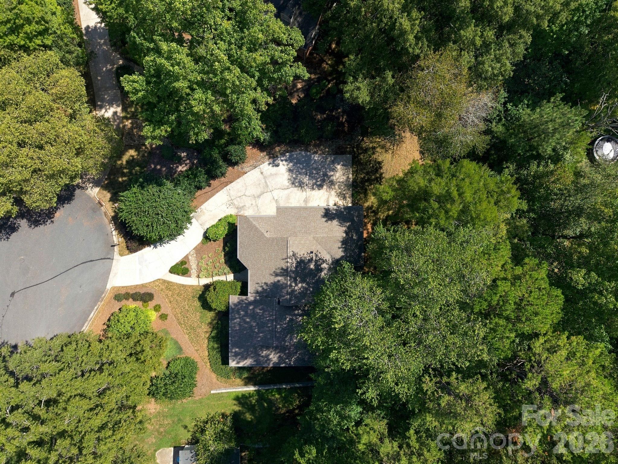 104 Buckingham Place Property Photo 46