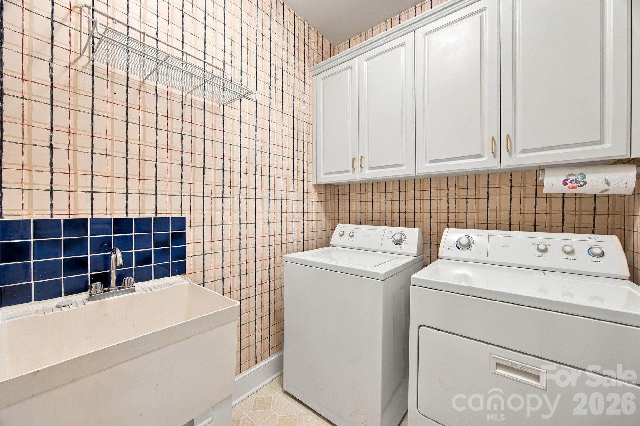 10417 Newberry Park Lane Property Photo 17