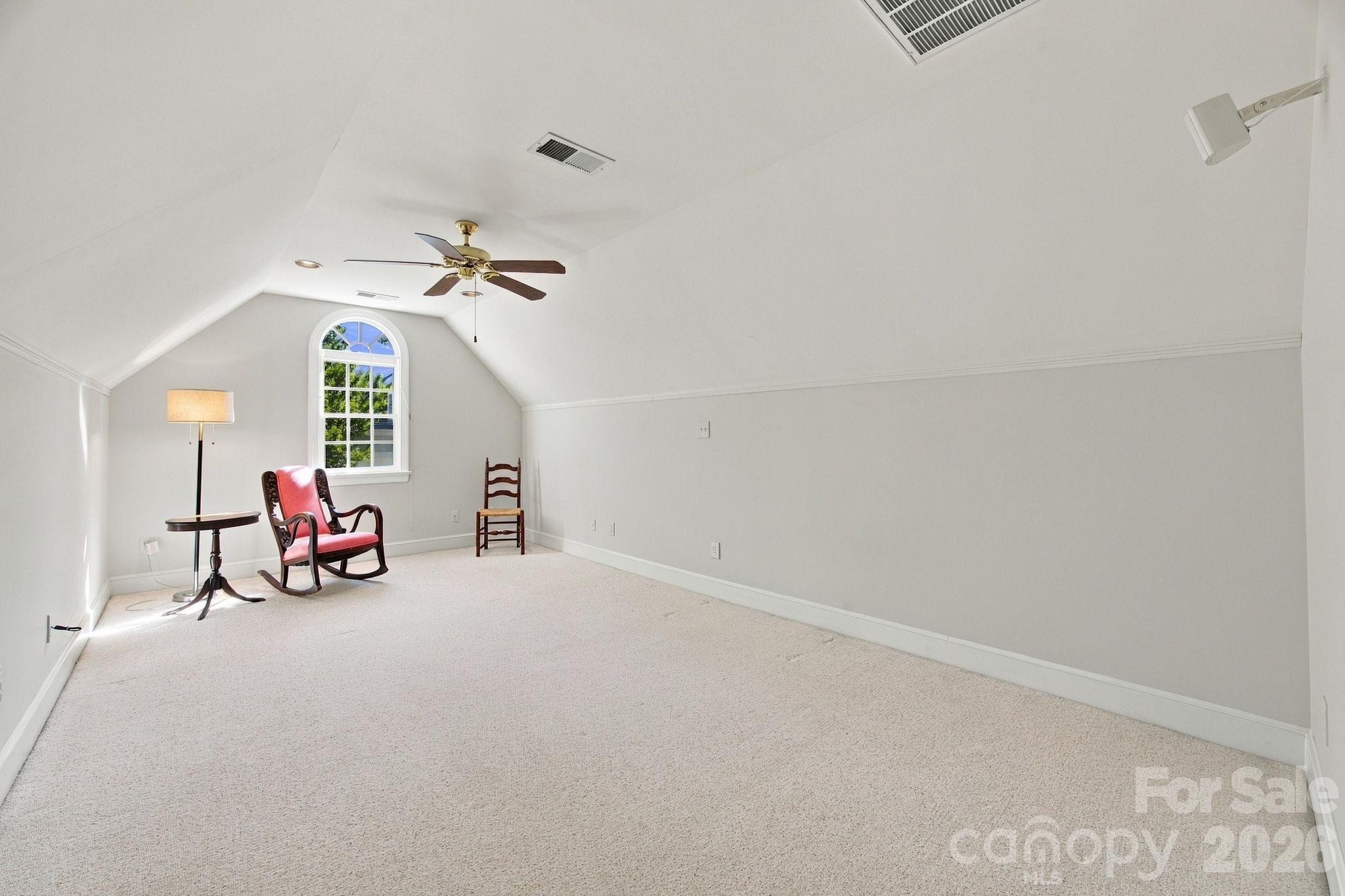 10417 Newberry Park Lane Property Photo 40
