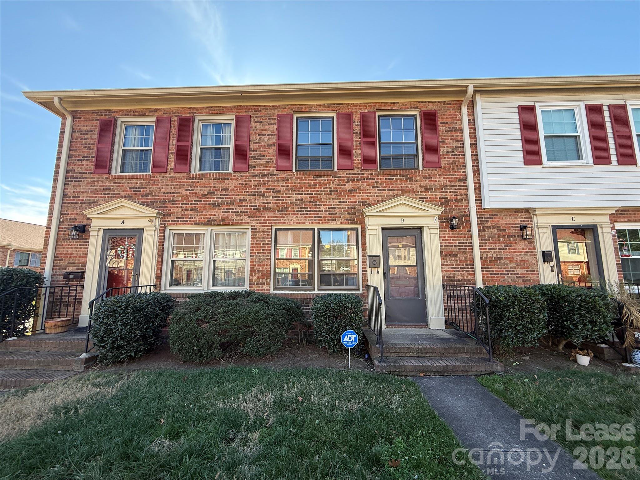 6254 Old Pineville Road B Property Photo 1