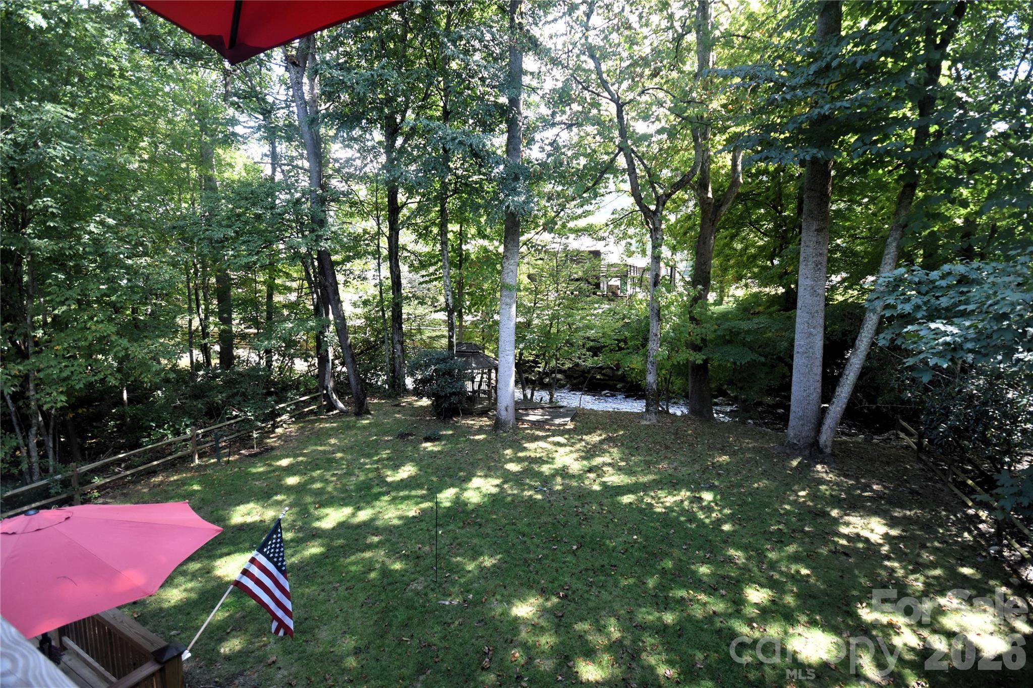 98 Indian Trace Road Property Photo 18
