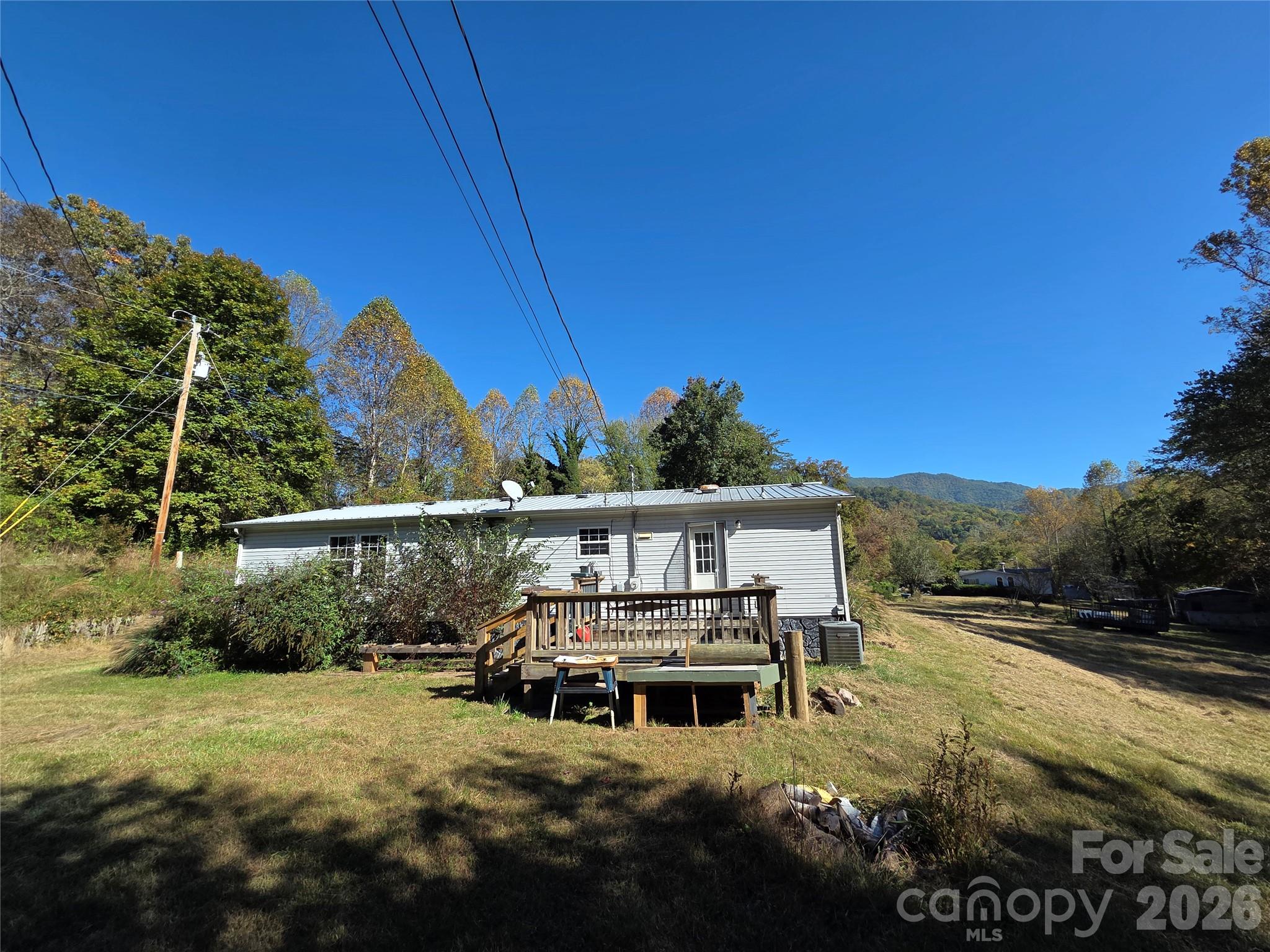 117 Nakoma Place Property Photo 4