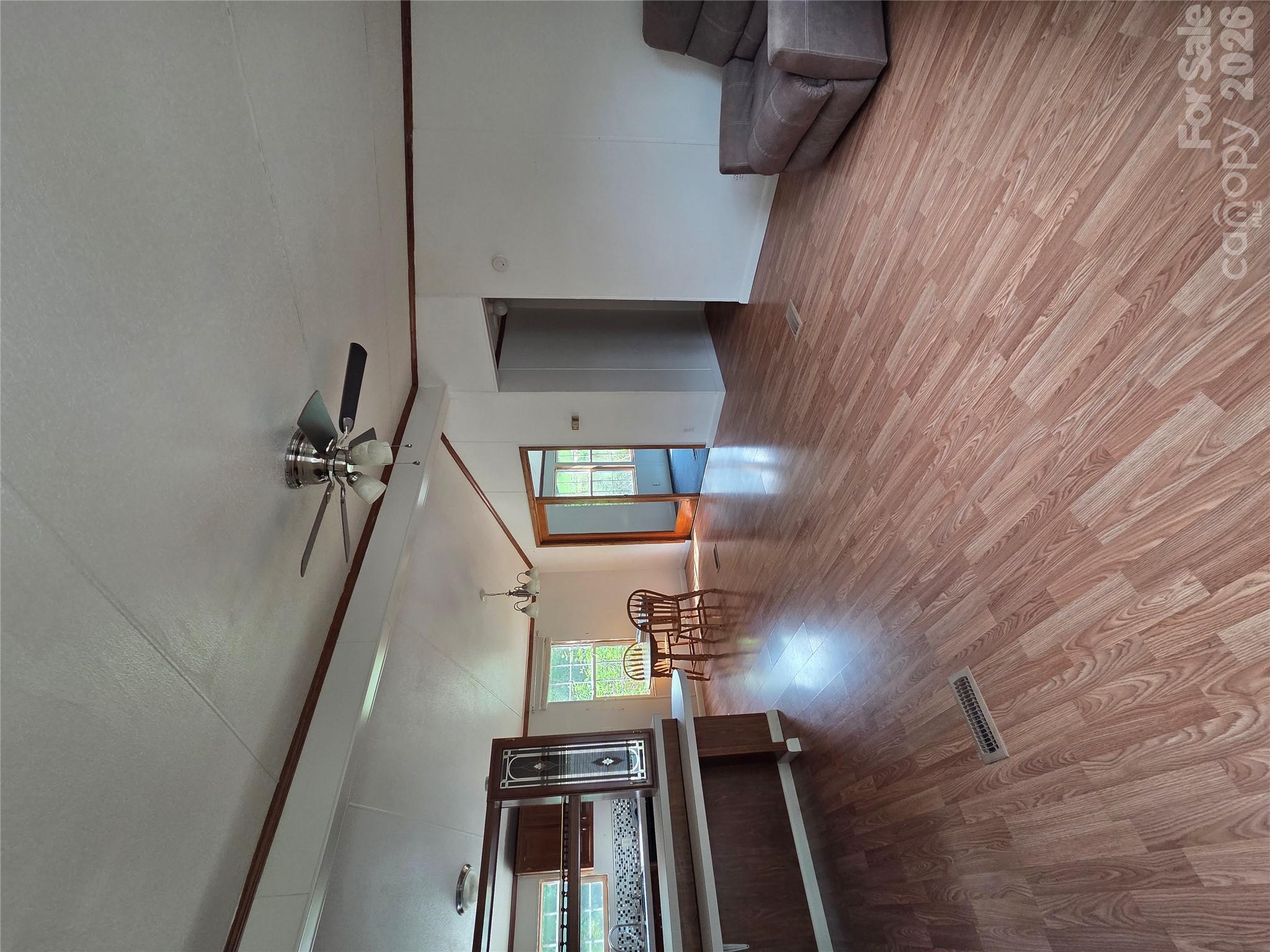 117 Nakoma Place Property Photo 11
