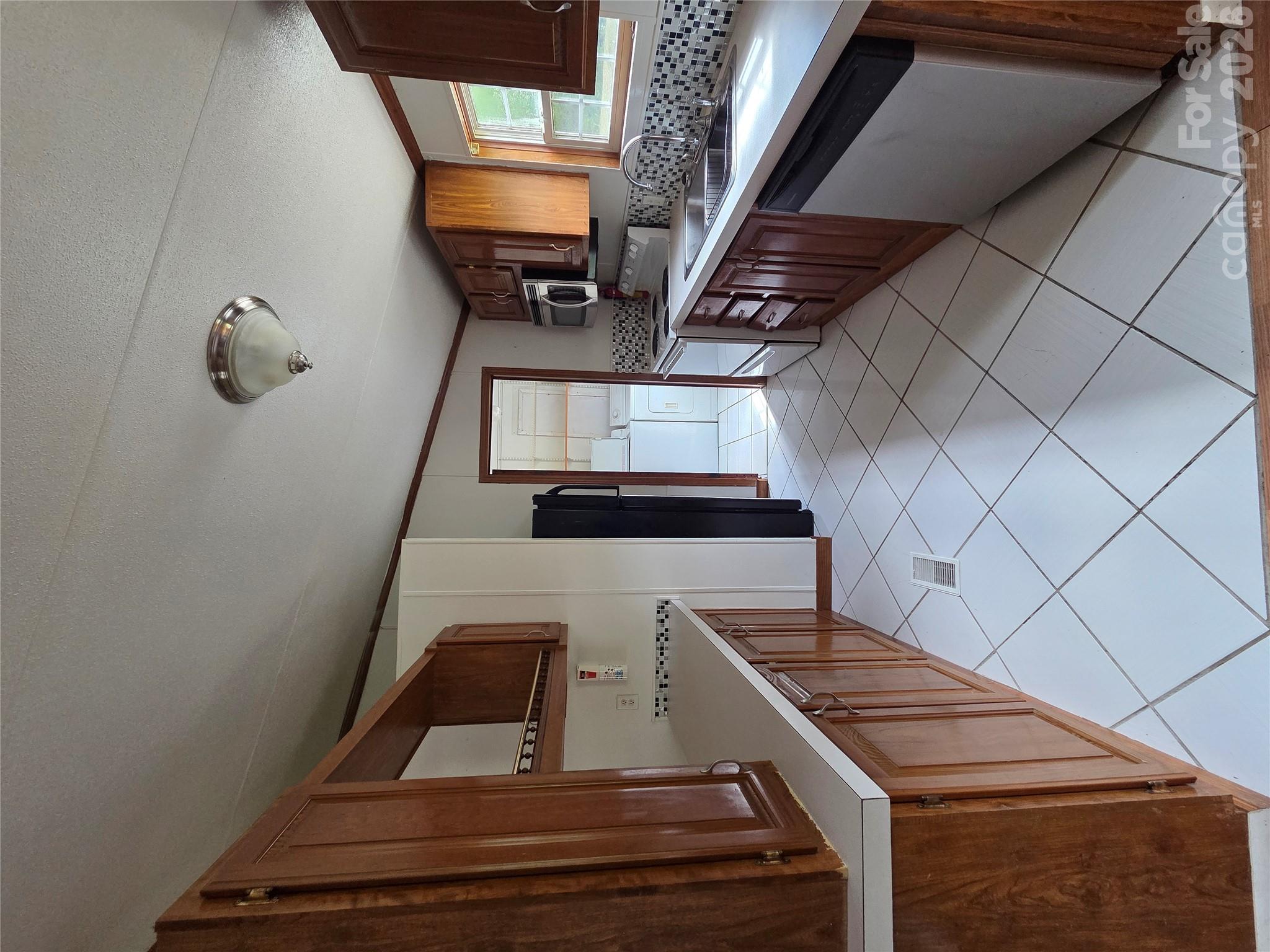117 Nakoma Place Property Photo 13