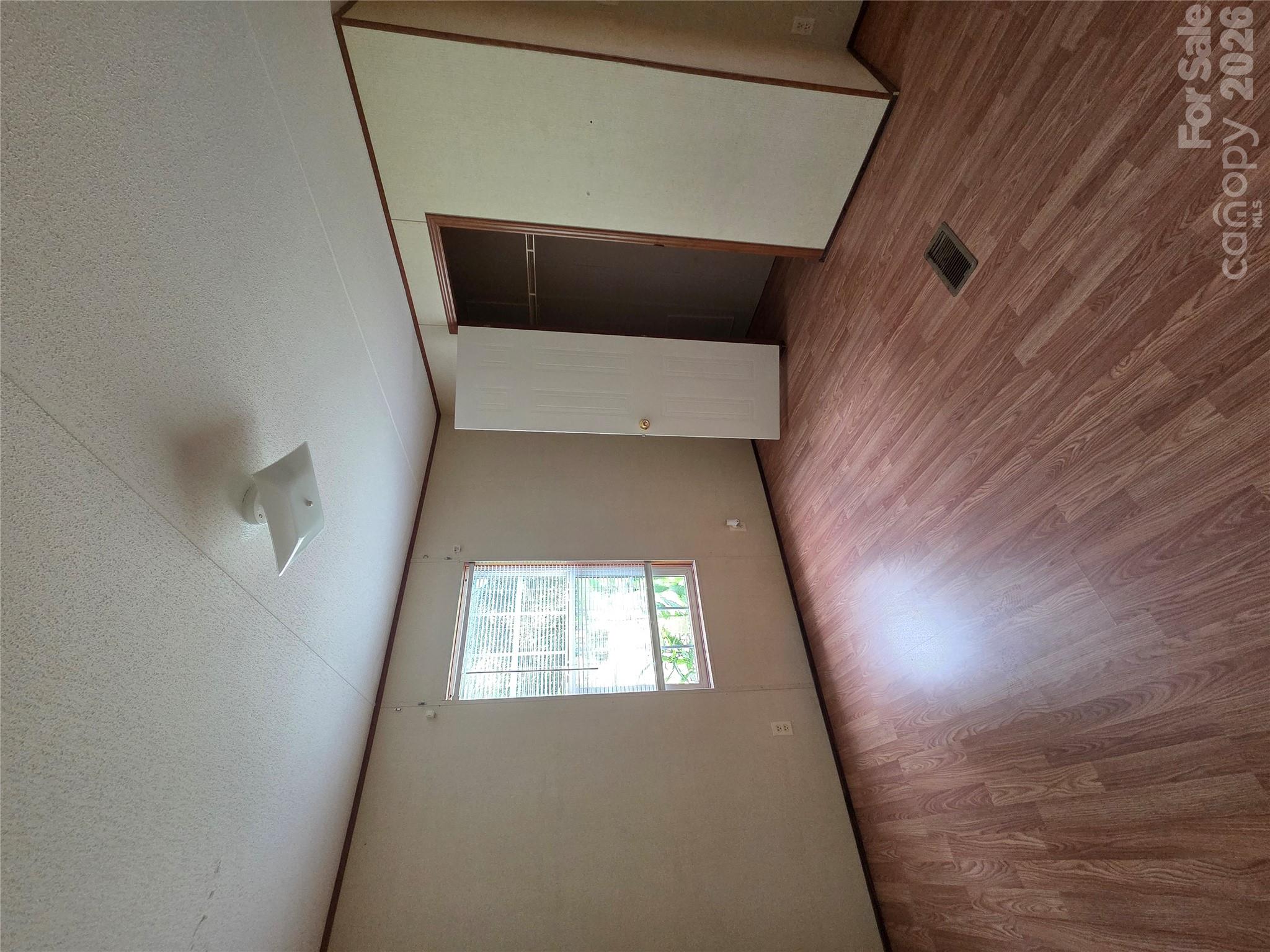 117 Nakoma Place Property Photo 18