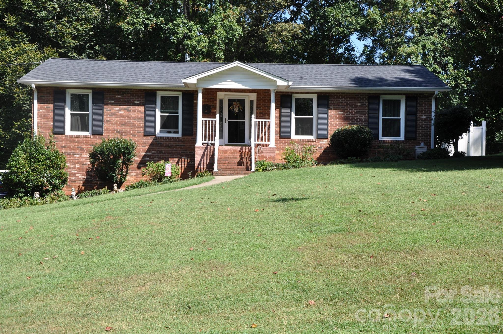 6045 Woodcove Drive Property Photo 1