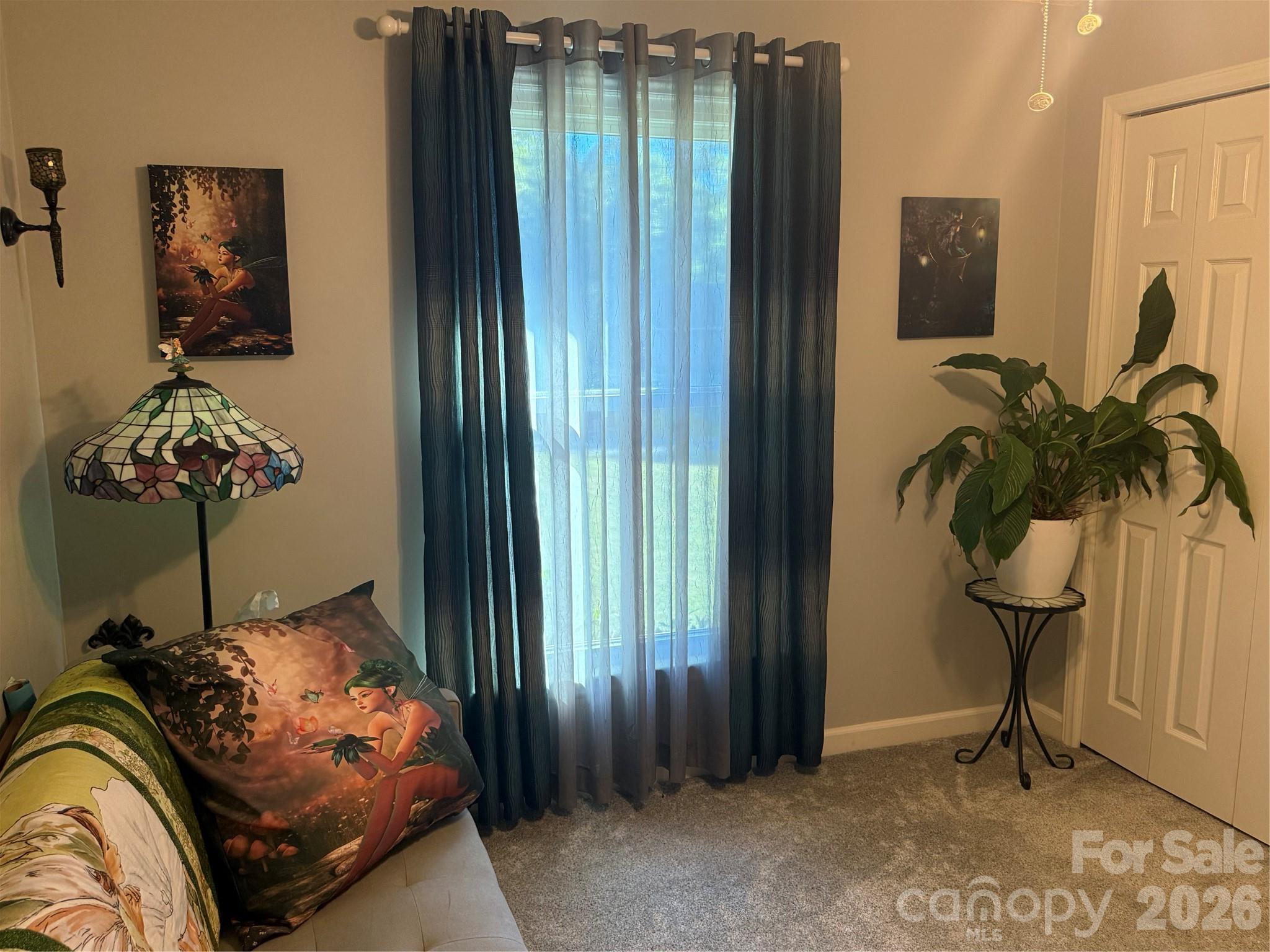 6045 Woodcove Drive Property Photo 18