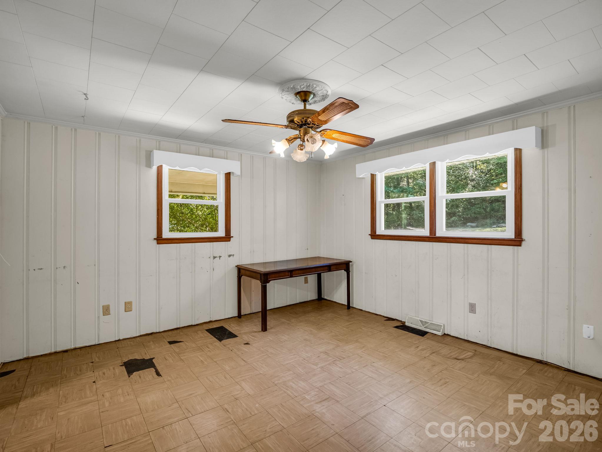 182 Longview Drive Property Photo 14