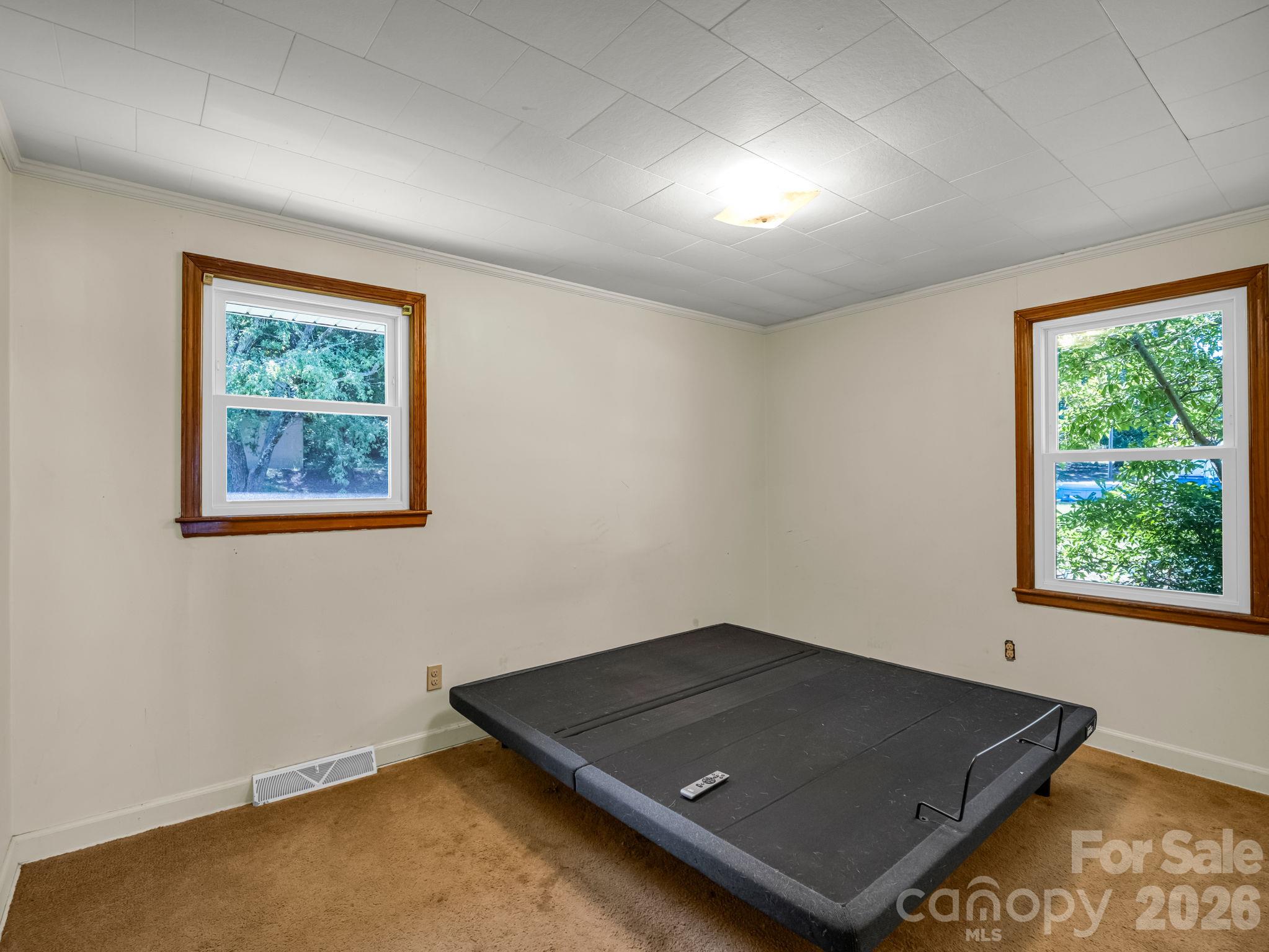 182 Longview Drive Property Photo 18