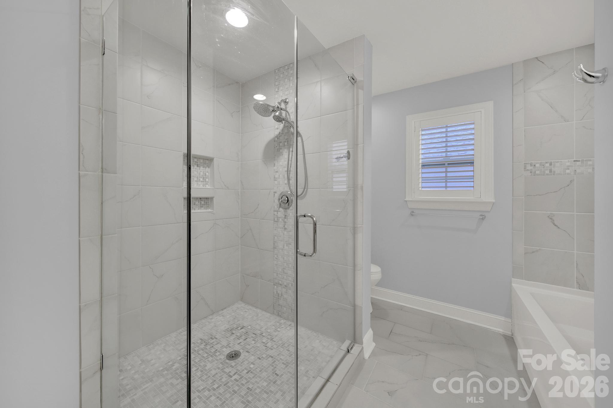 835 Everett Place Property Photo 15