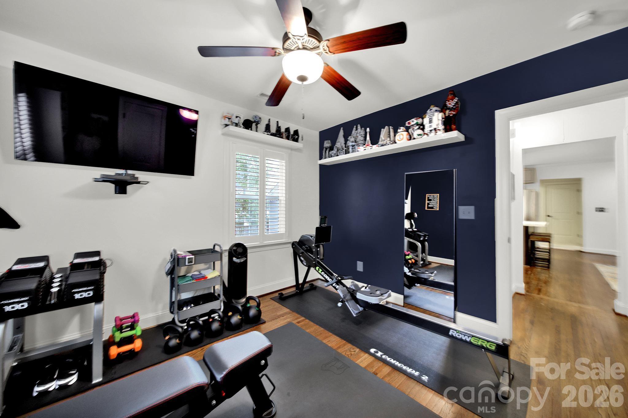 835 Everett Place Property Photo 21