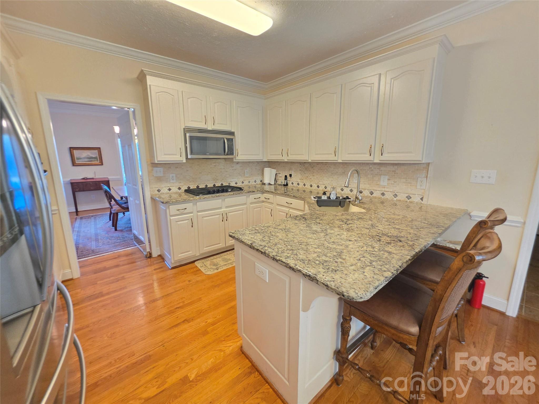 408 5th Avenue Property Photo 10