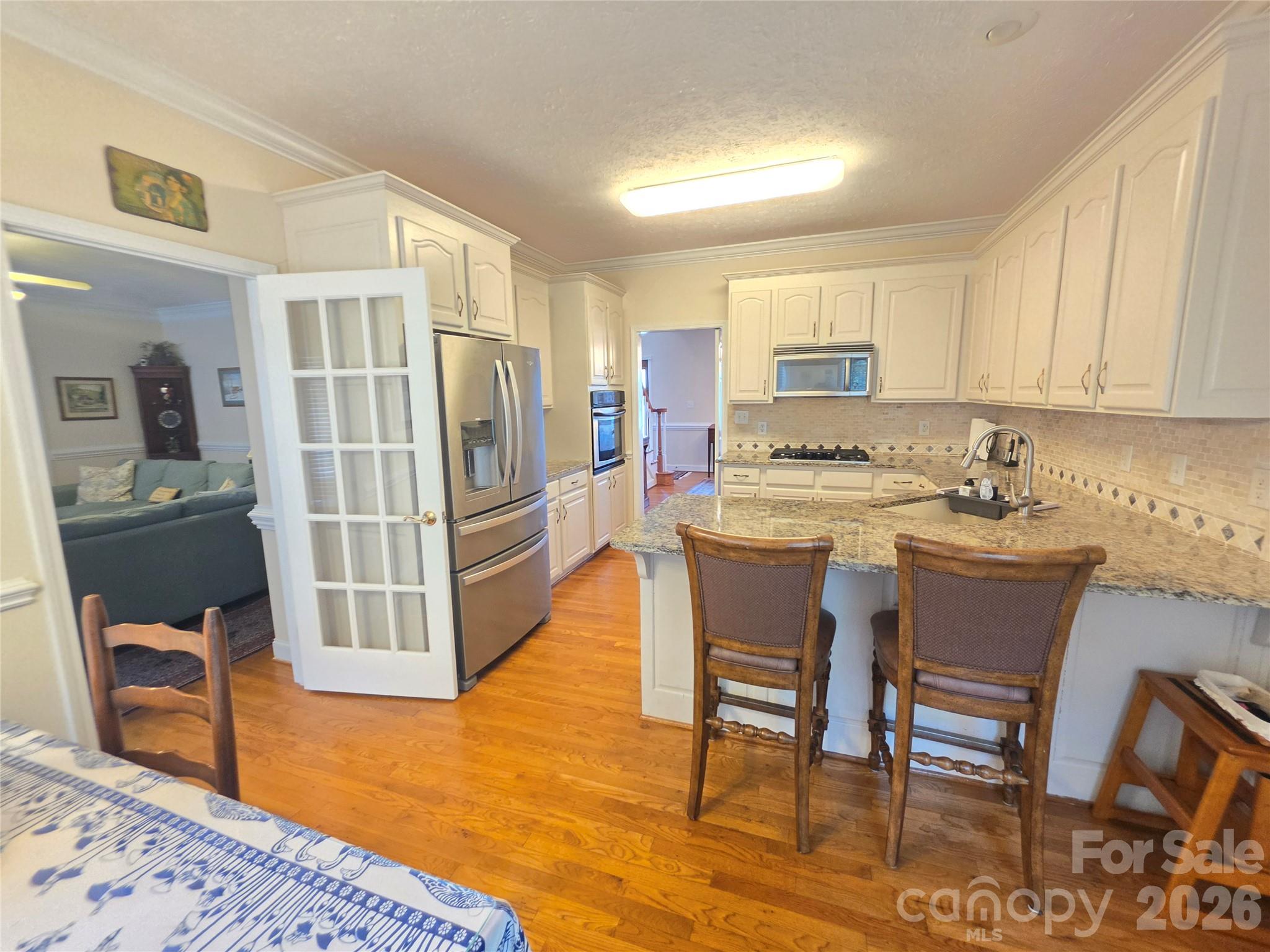 408 5th Avenue Property Photo 11