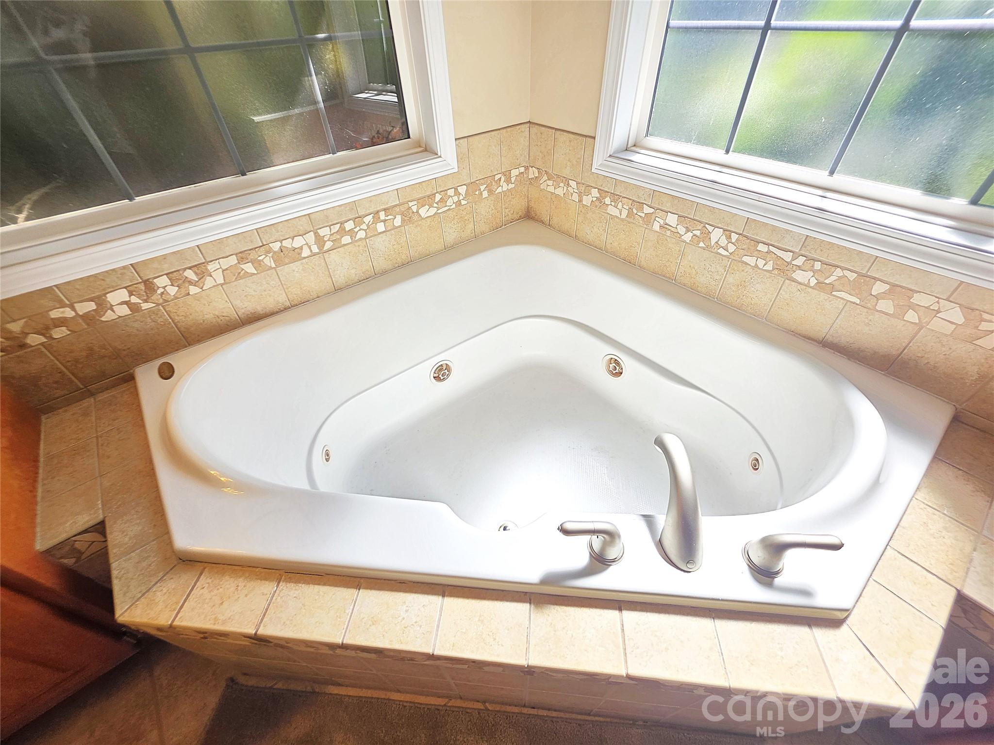 408 5th Avenue Property Photo 17