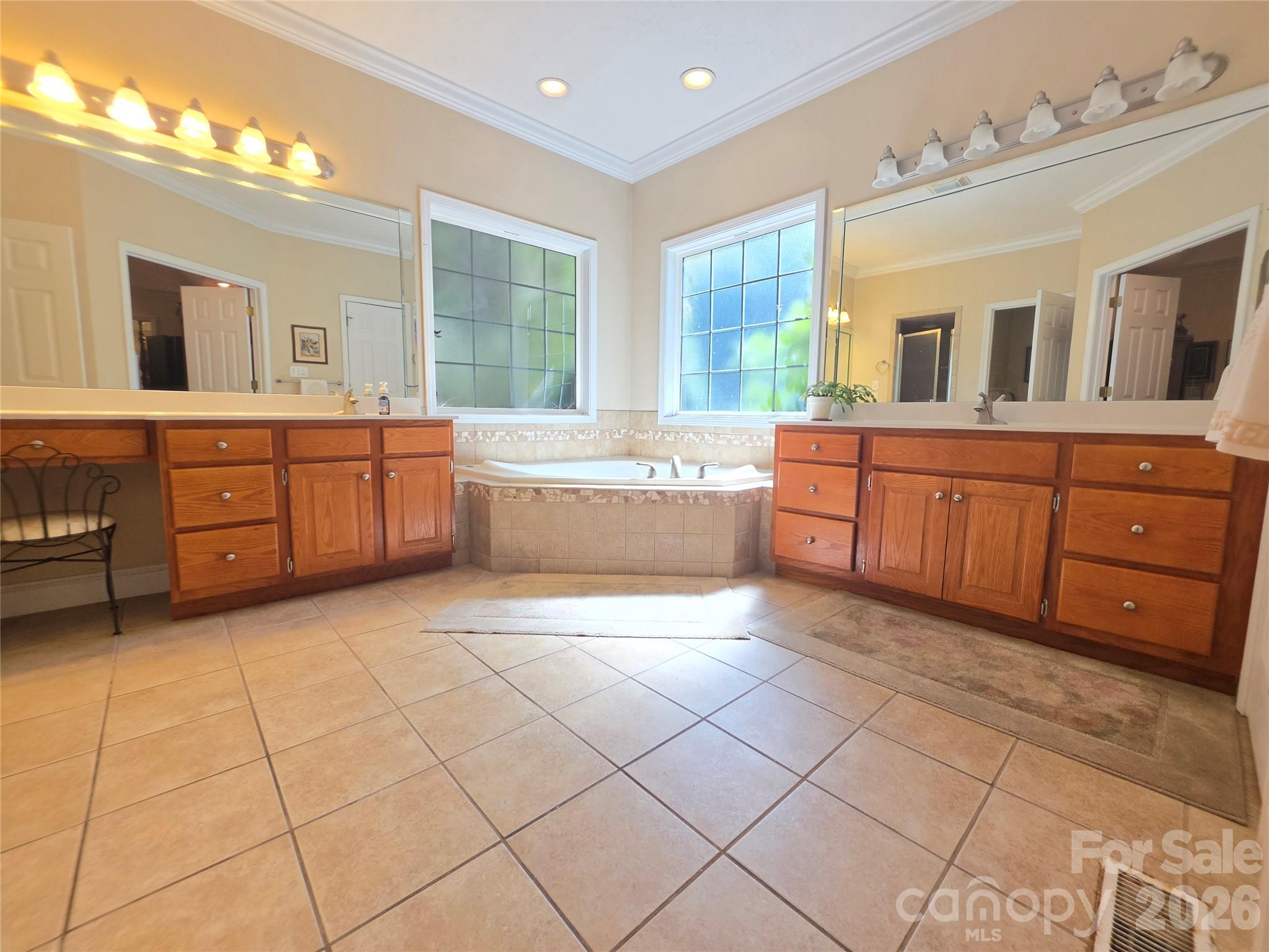 408 5th Avenue Property Photo 18