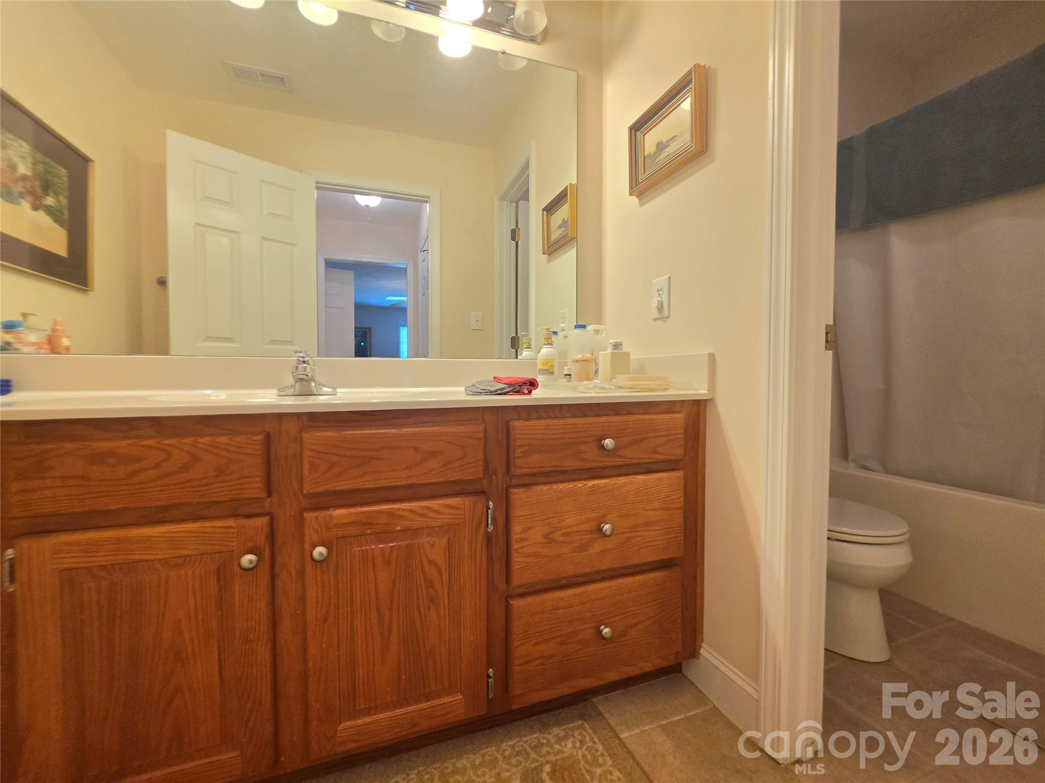 408 5th Avenue Property Photo 21