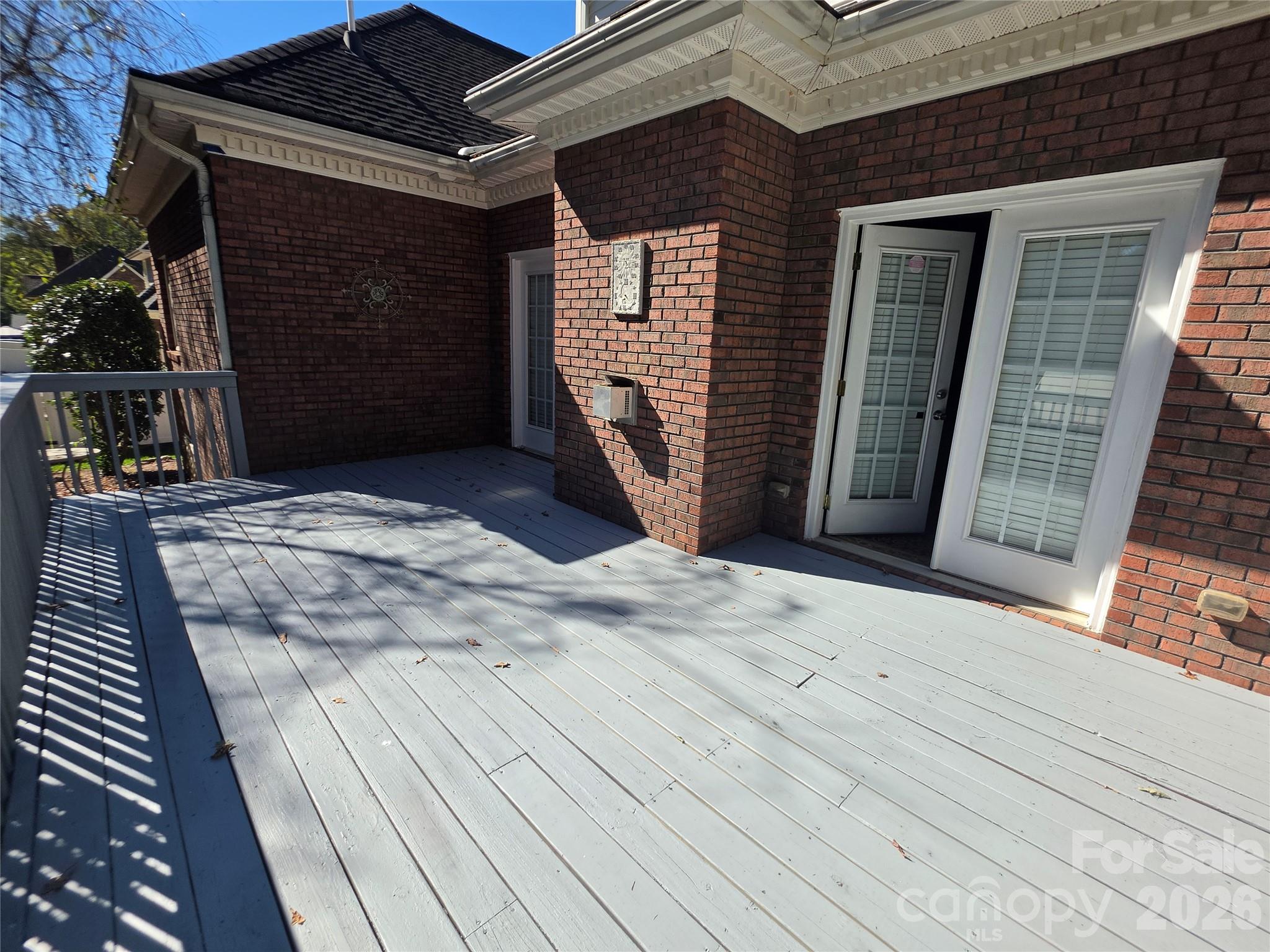 408 5th Avenue Property Photo 27