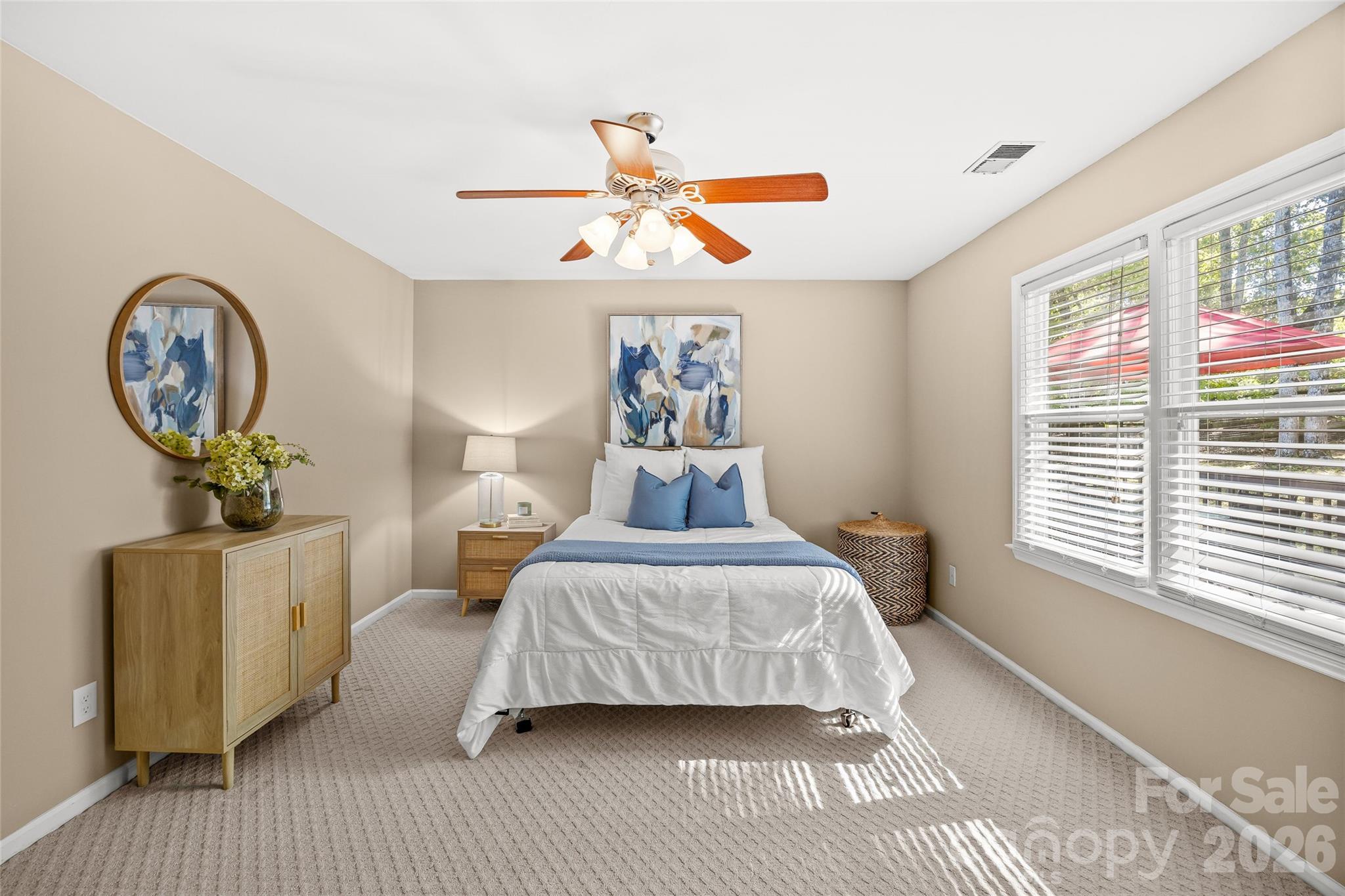 2916 Winghaven Lane Property Photo 18